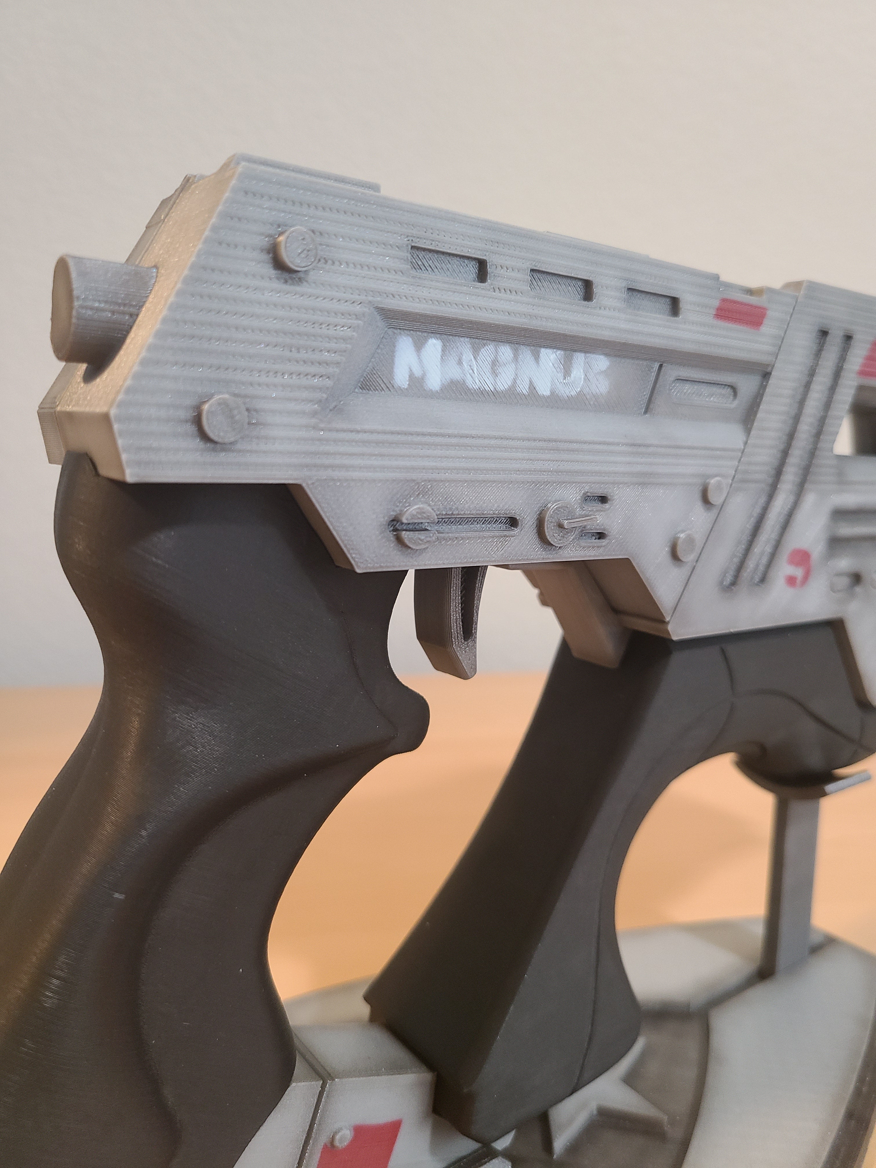 Mass Effect M-6 Carnifex Replica with Stand - Commander Shepard's Sidearm