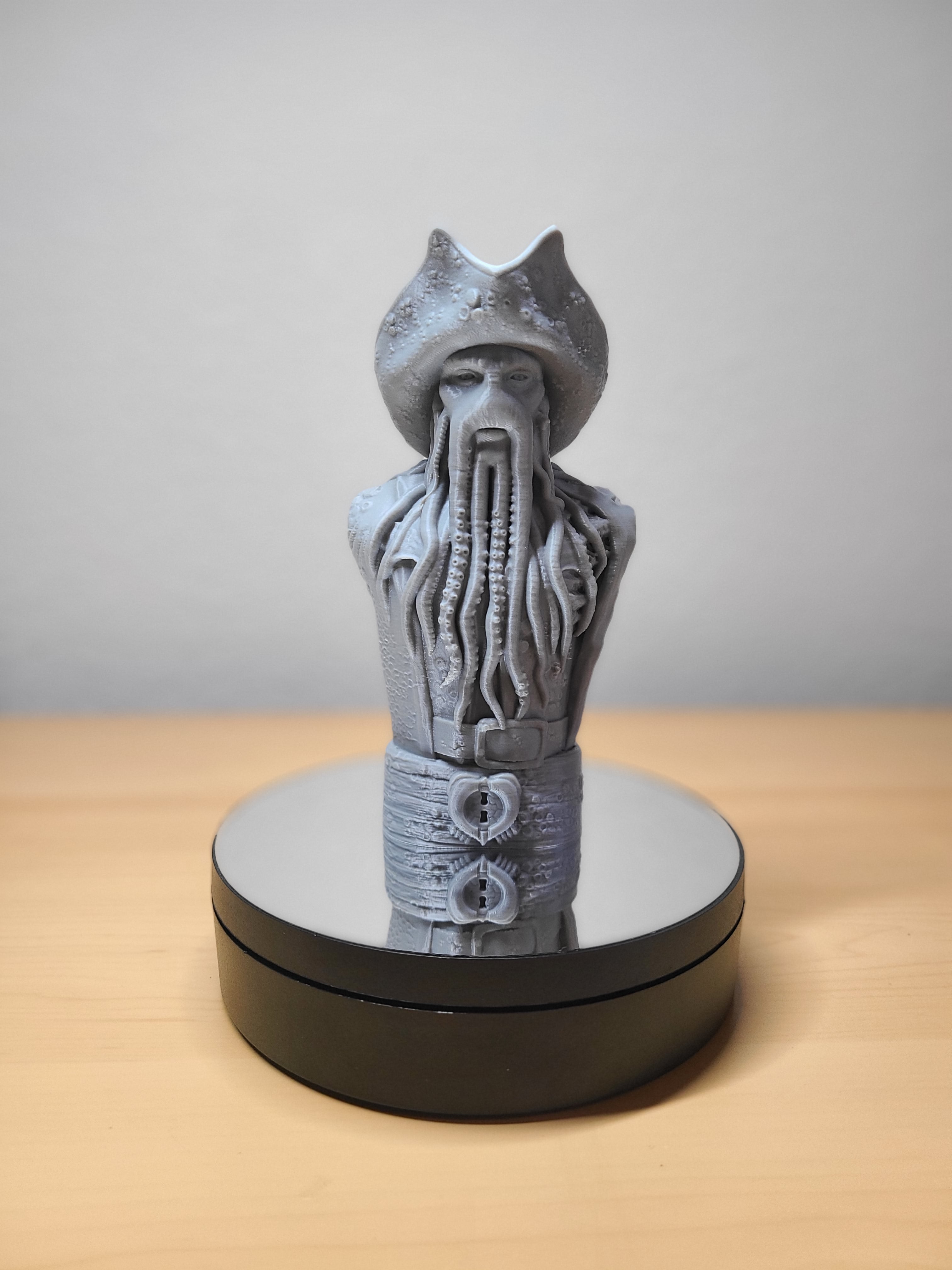 Davy Jones Bust – Pirates of the Caribbean Collectible