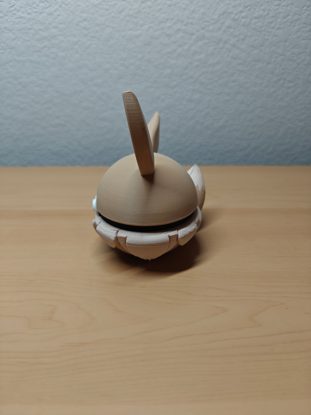 Eevee Ball – Pokémon-Inspired Poké Ball