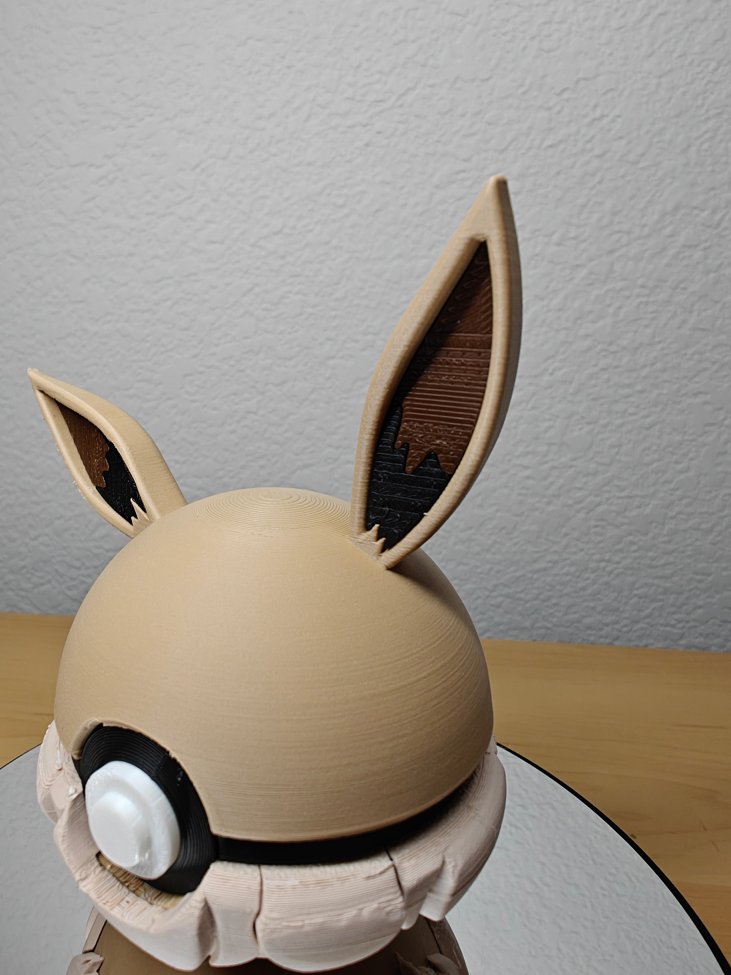 Eevee Ball – Pokémon-Inspired Poké Ball