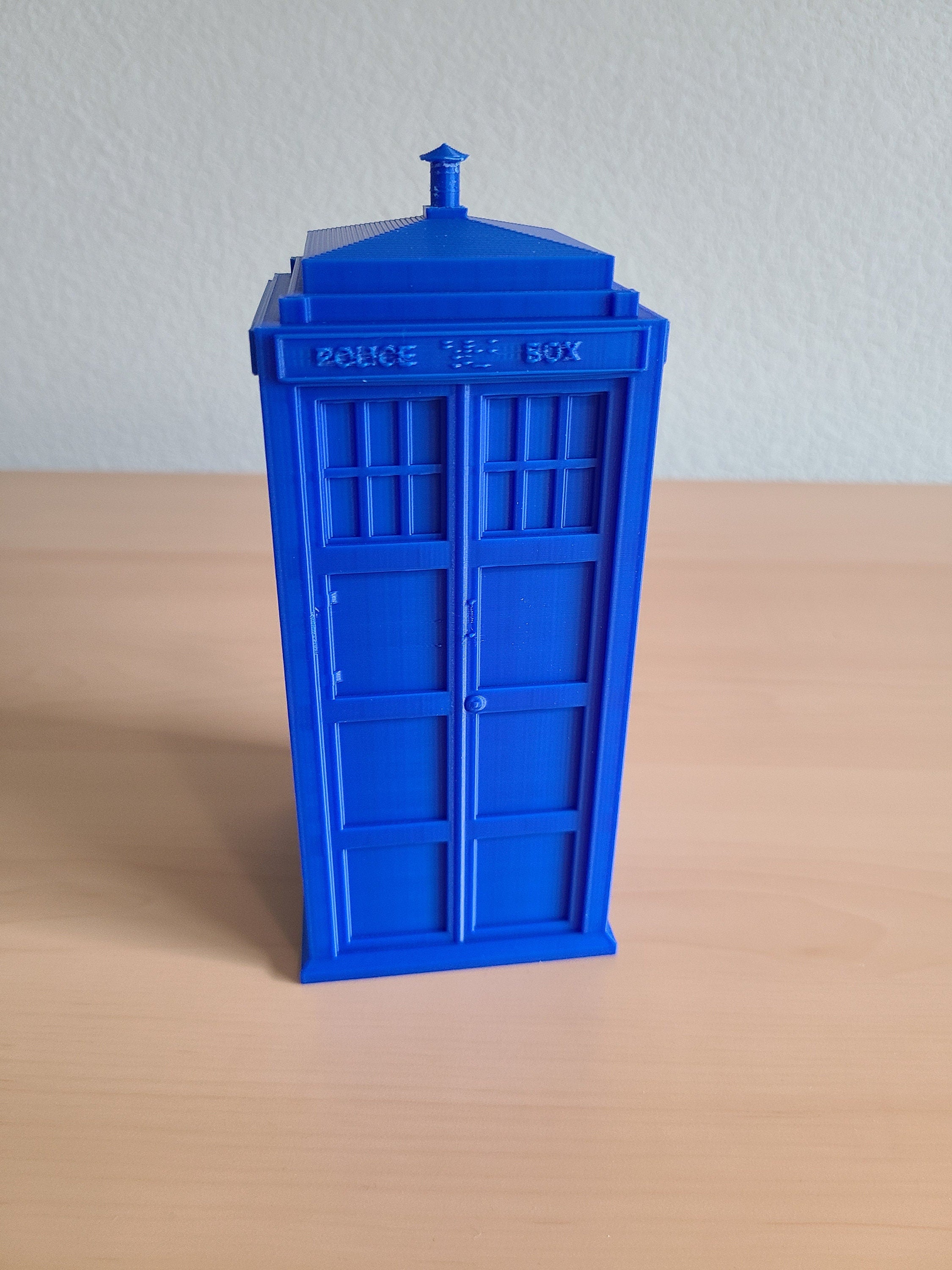 3D Printed TARDIS - Embark on a Timeless Journey with the Doctor!