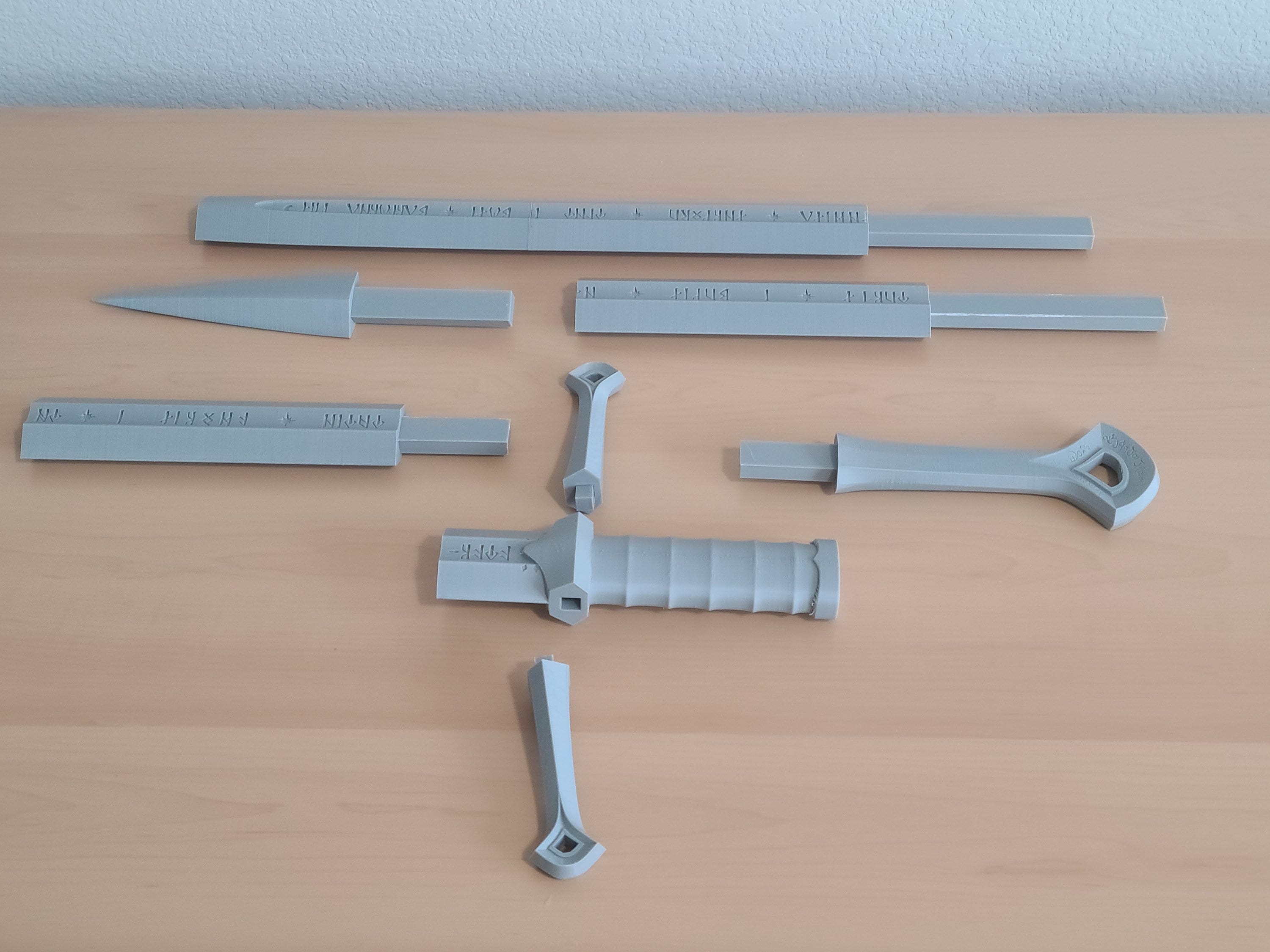 Andúril Sword - Embrace the Legend of Aragorn!