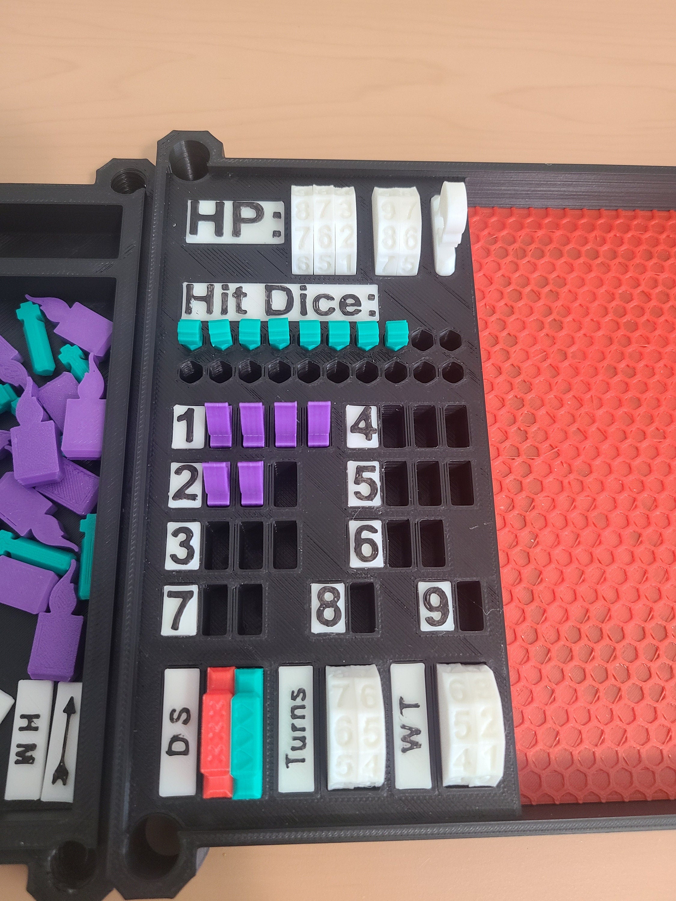 D&D All-in-one Dice Box - Storage and Style for Adventurers