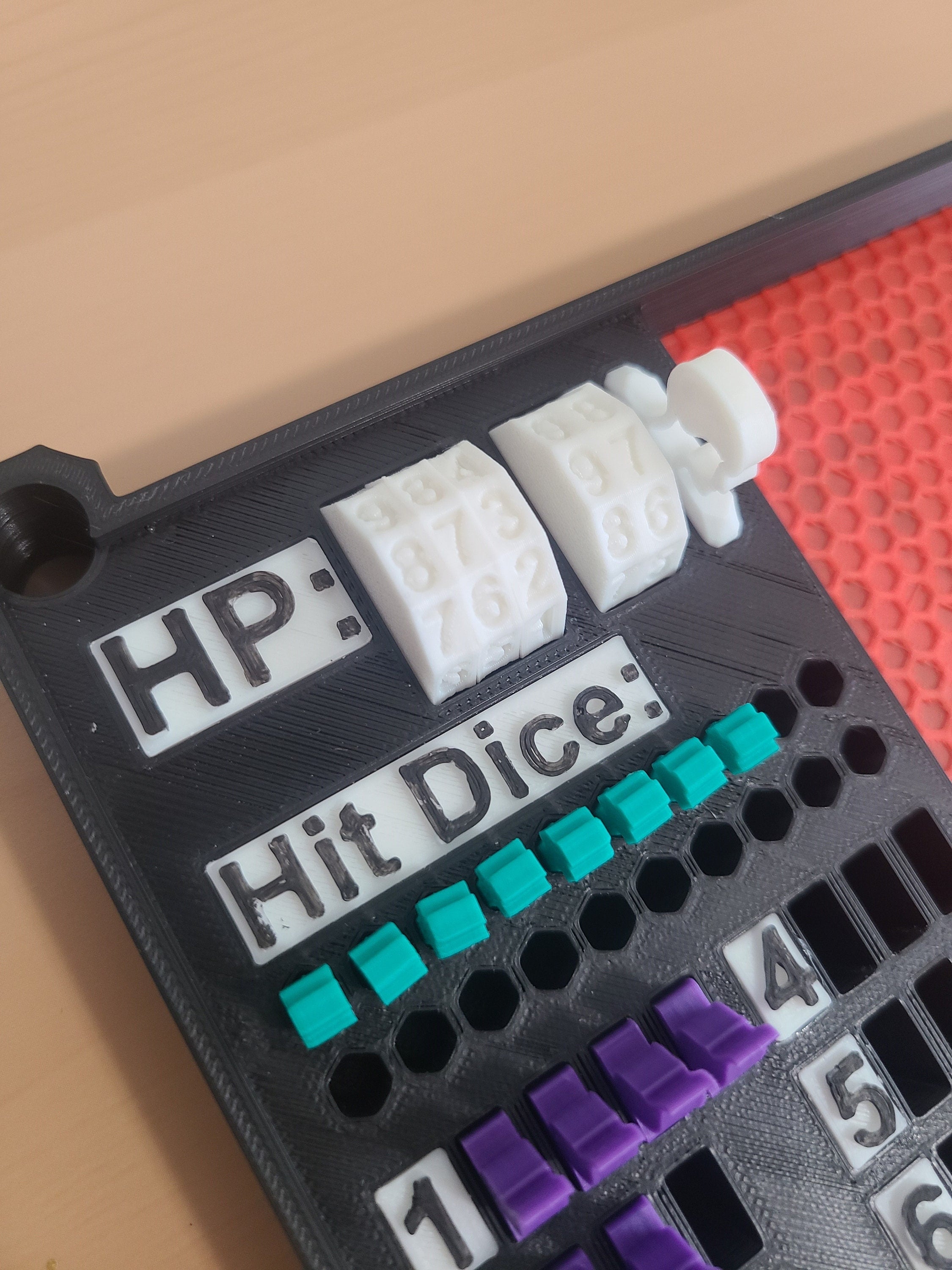 D&D All-in-one Dice Box - Storage and Style for Adventurers