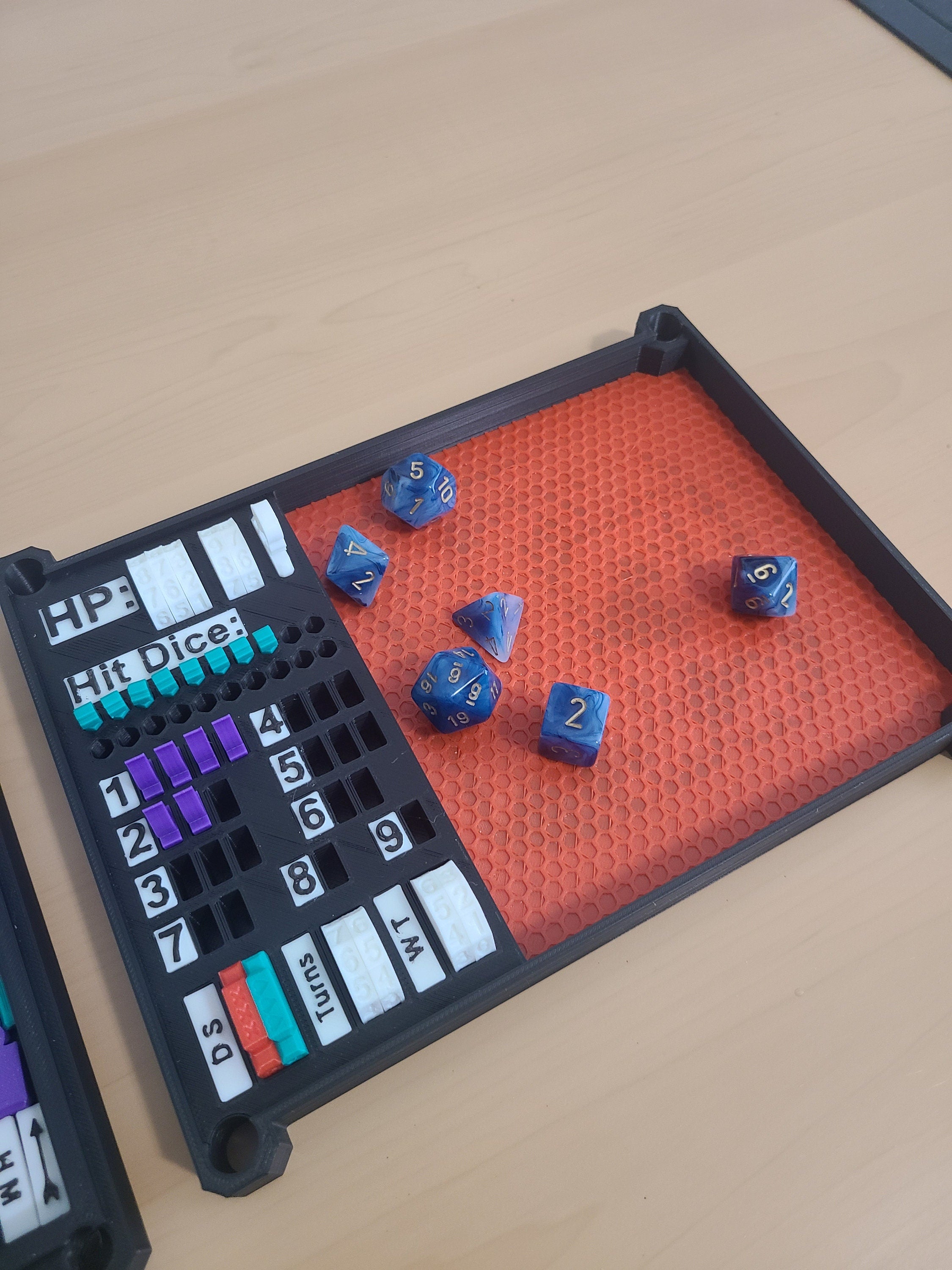 D&D All-in-one Dice Box - Storage and Style for Adventurers