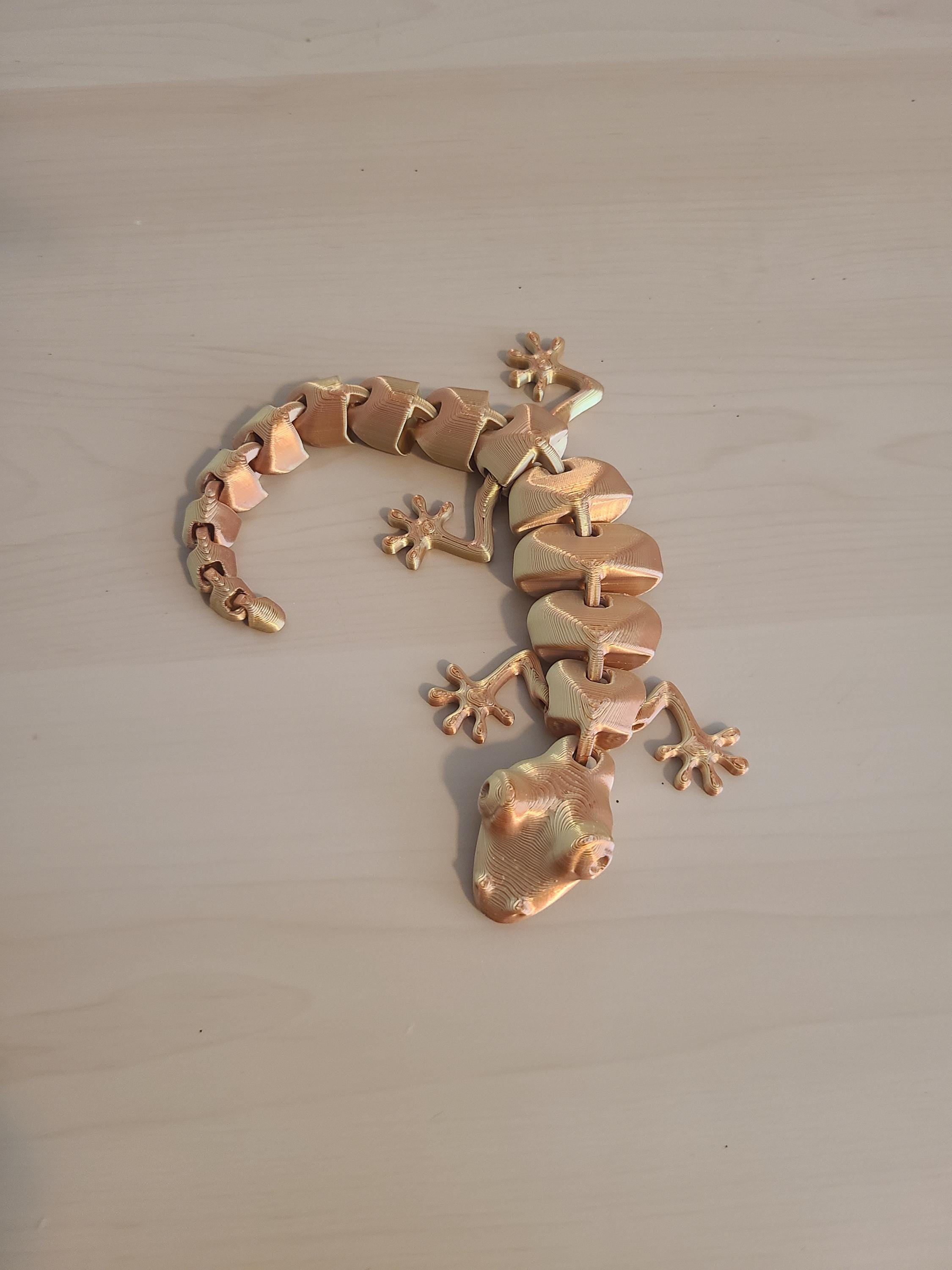 Articulated Lizard - Poseable Reptile Figure