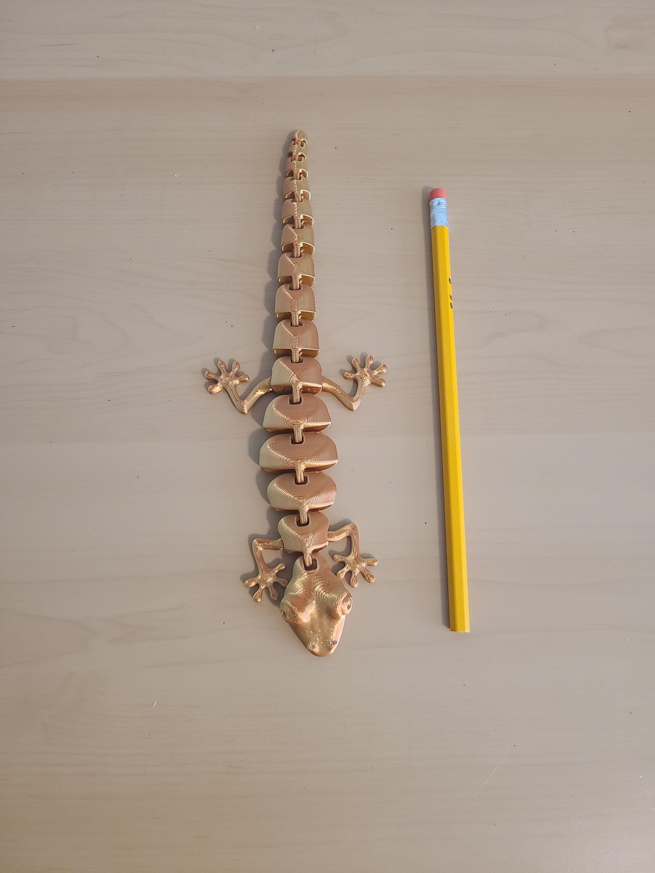 Articulated Lizard - Poseable Reptile Figure