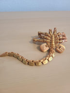 Articulated Facehugger - High-Detail Alien Replica