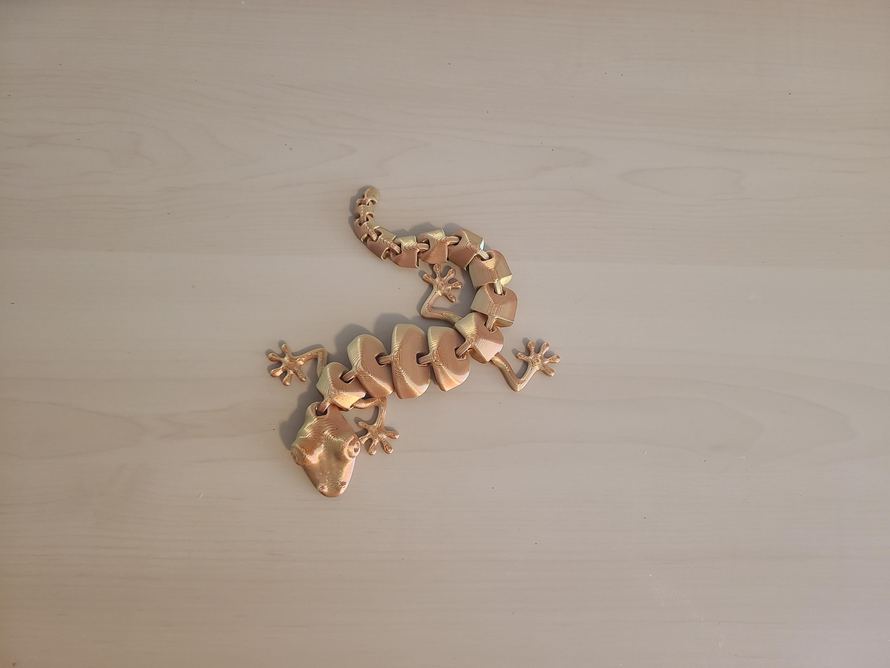 Articulated Lizard - Poseable Reptile Figure