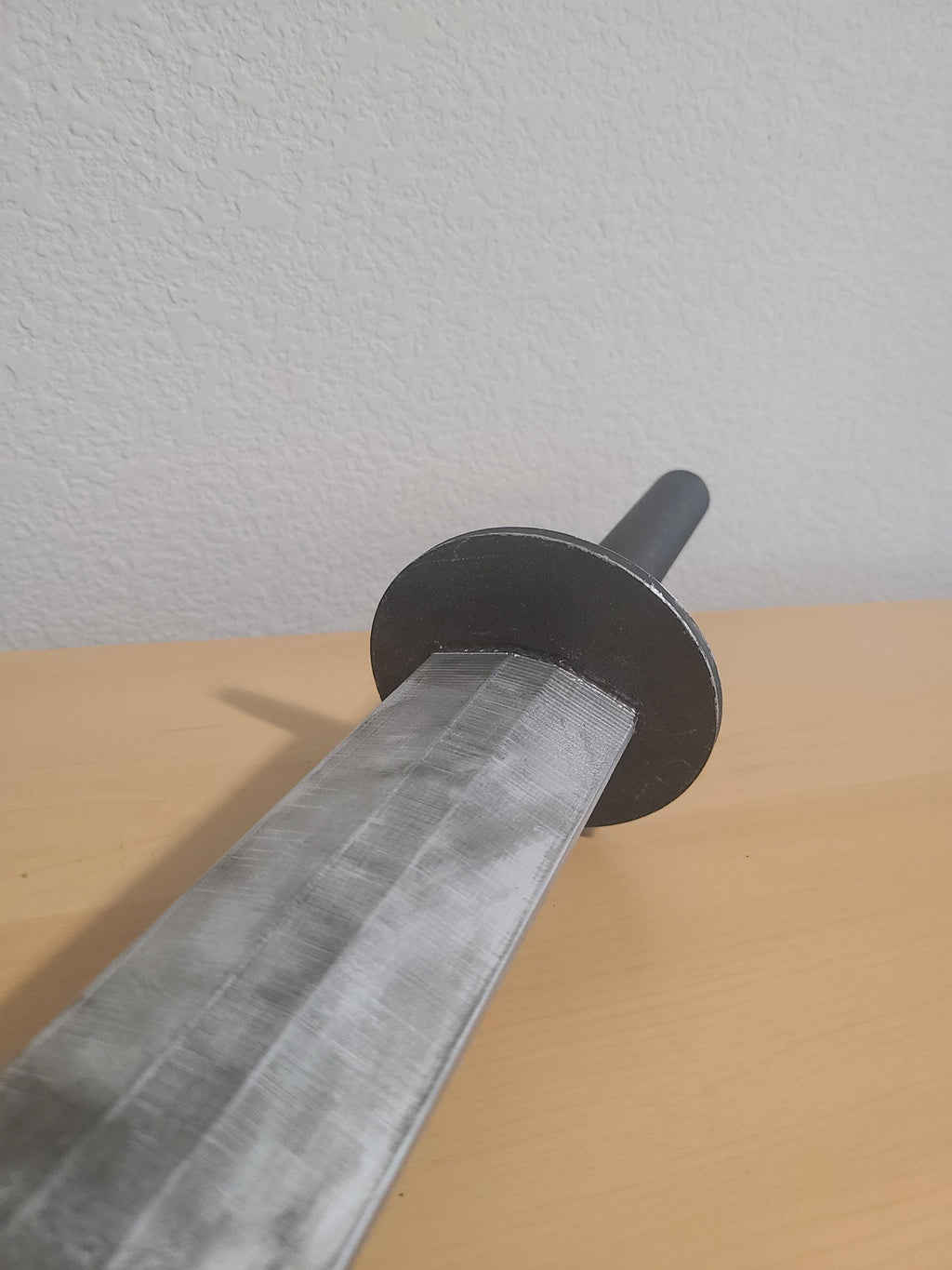 Uruk-hai Berserker Sword - Embrace the Fierce Might of Isengard!