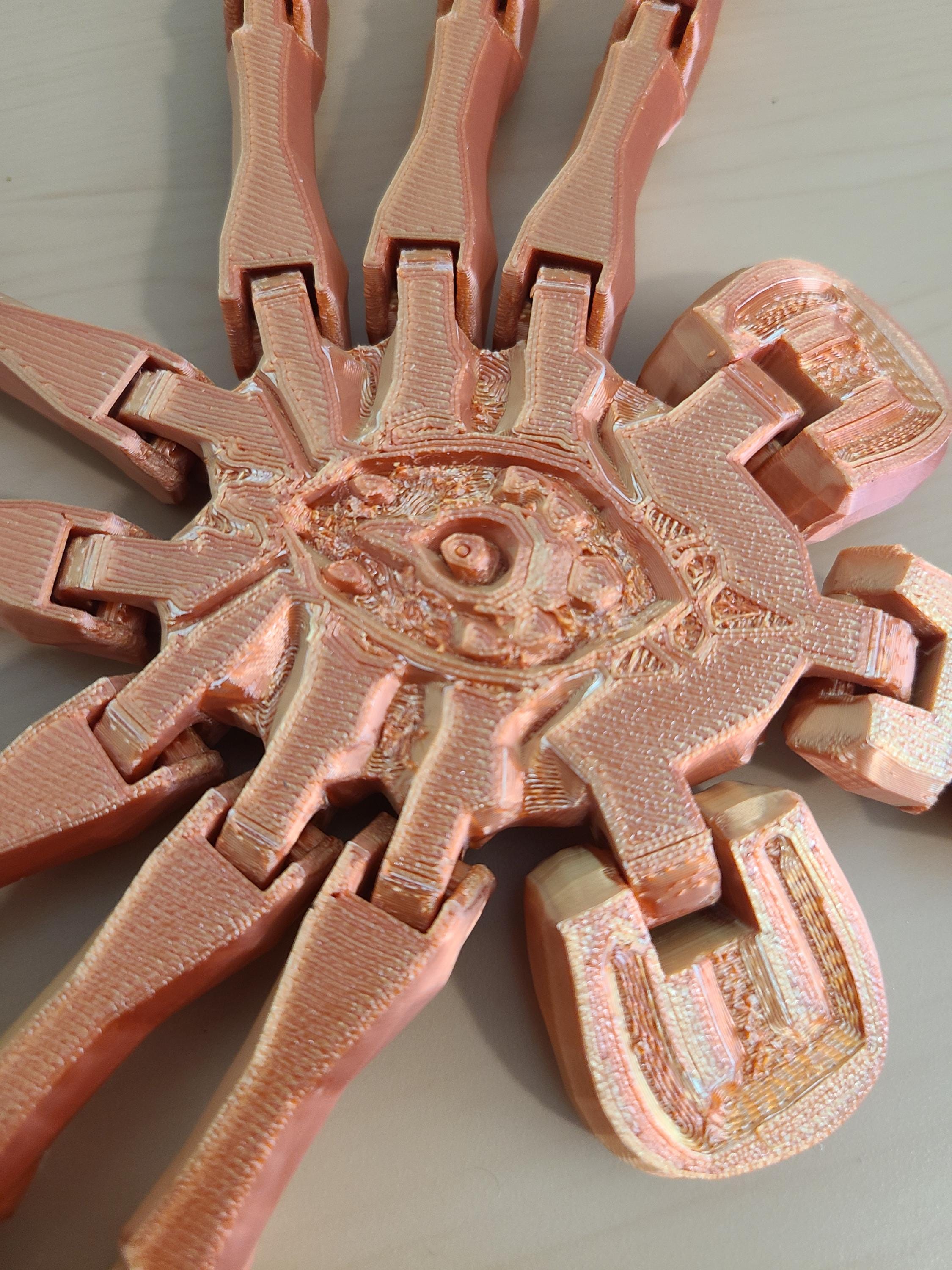 Articulated Facehugger - High-Detail Alien Replica