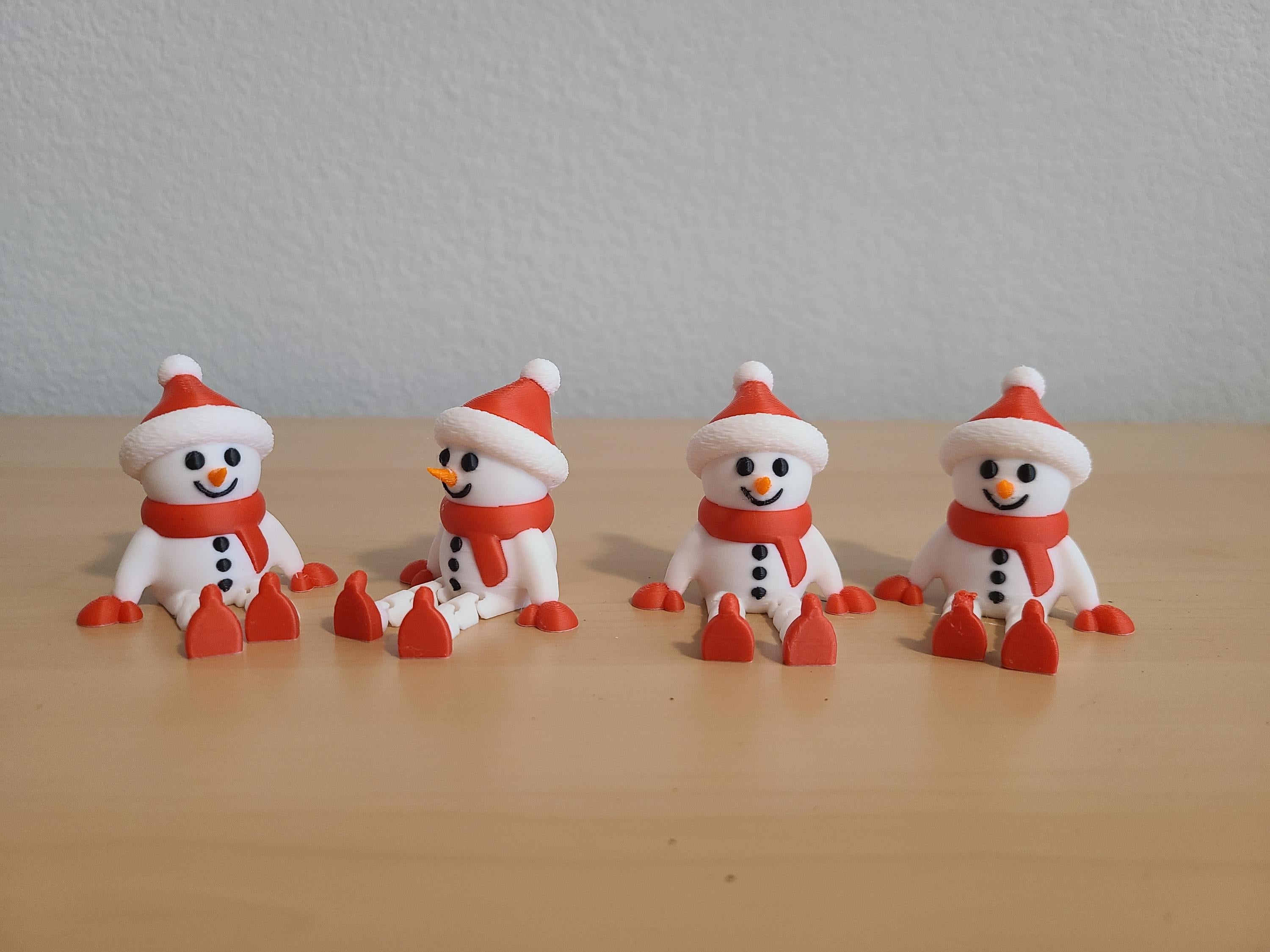 Articulated Sitting Snowmen (set of 4) – Perfect Stocking Stuffer!