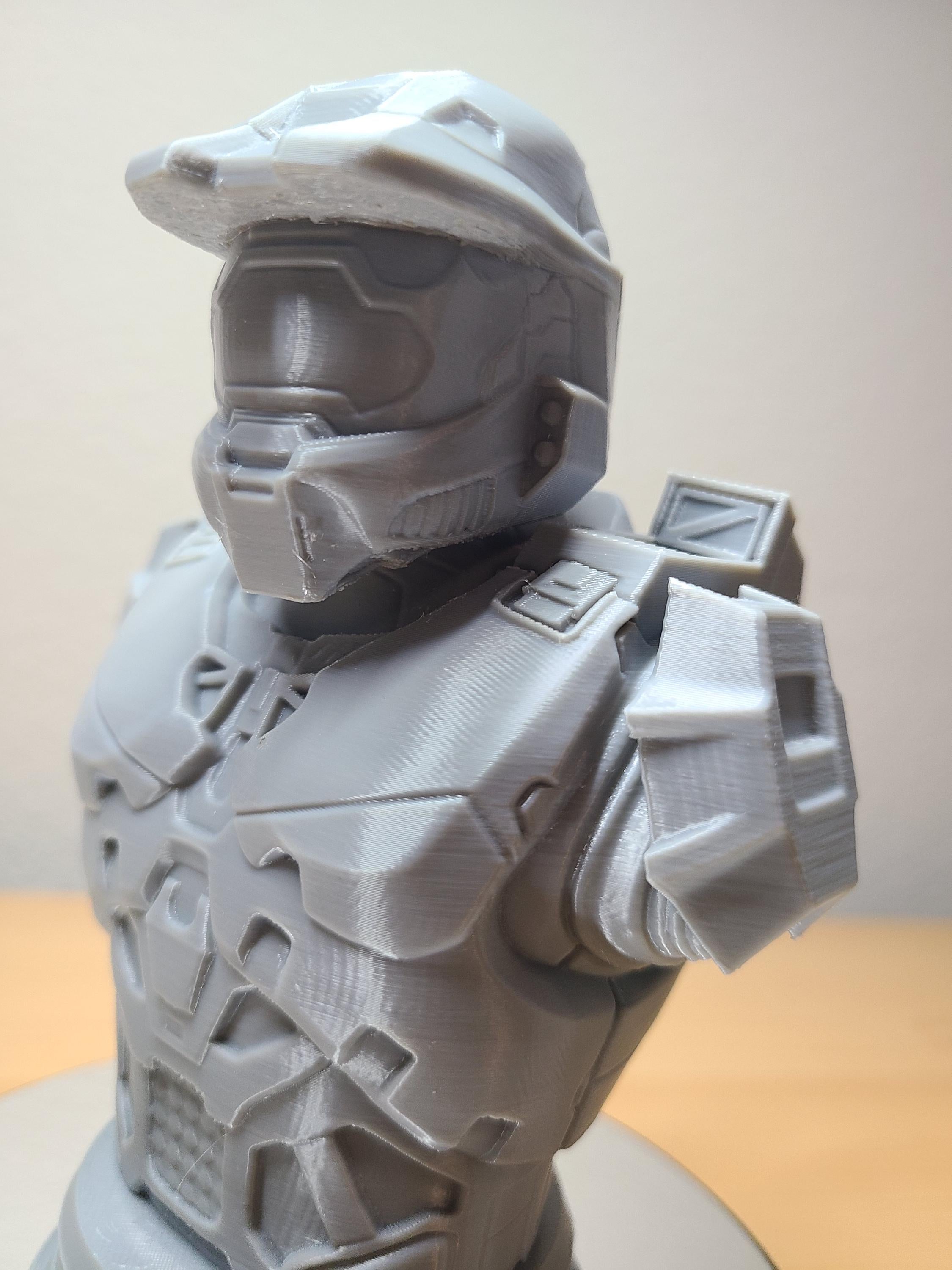 Master Chief Bust – Iconic Halo Collectible