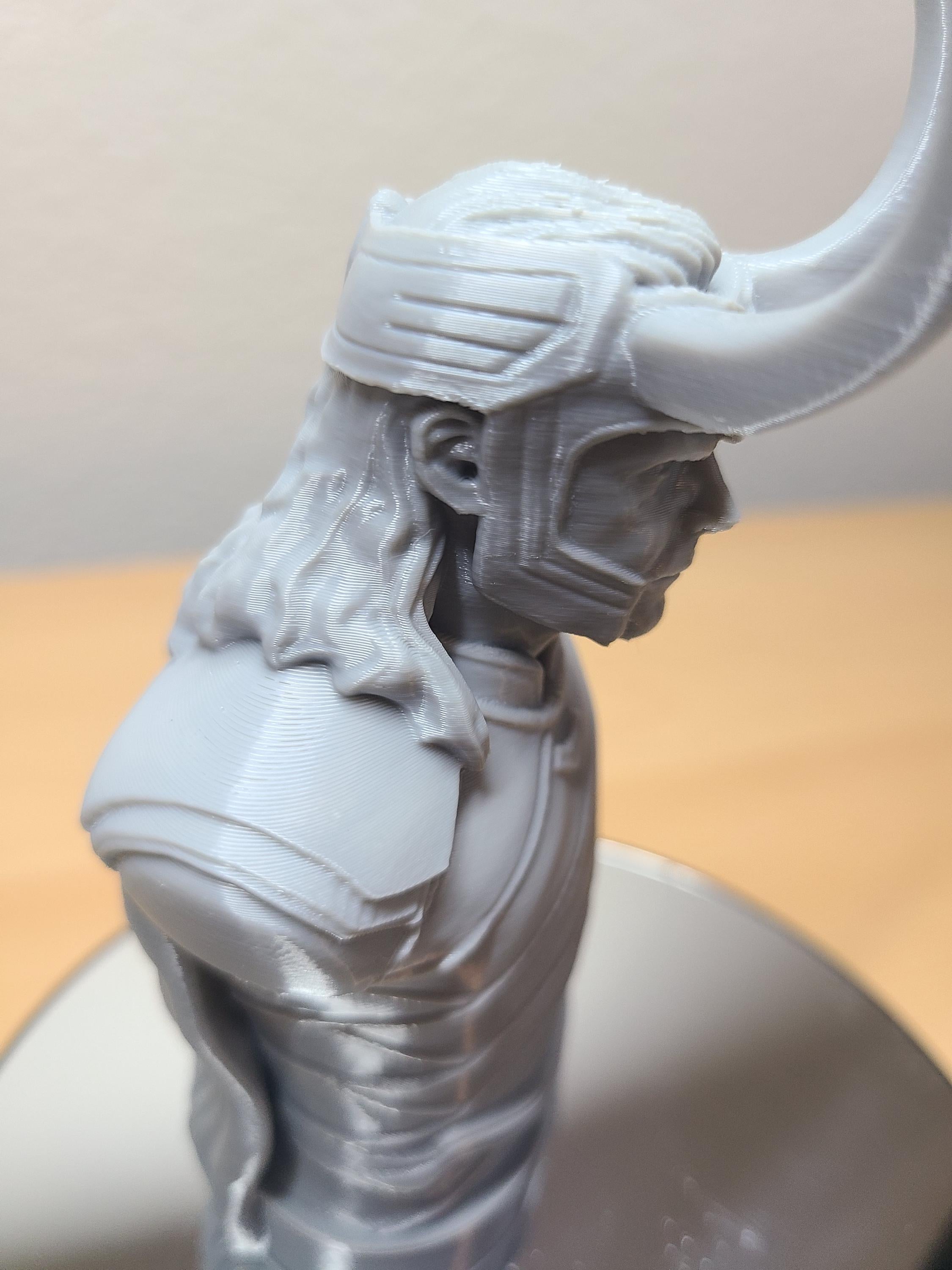 Loki Bust – Marvel God of Mischief Collectible