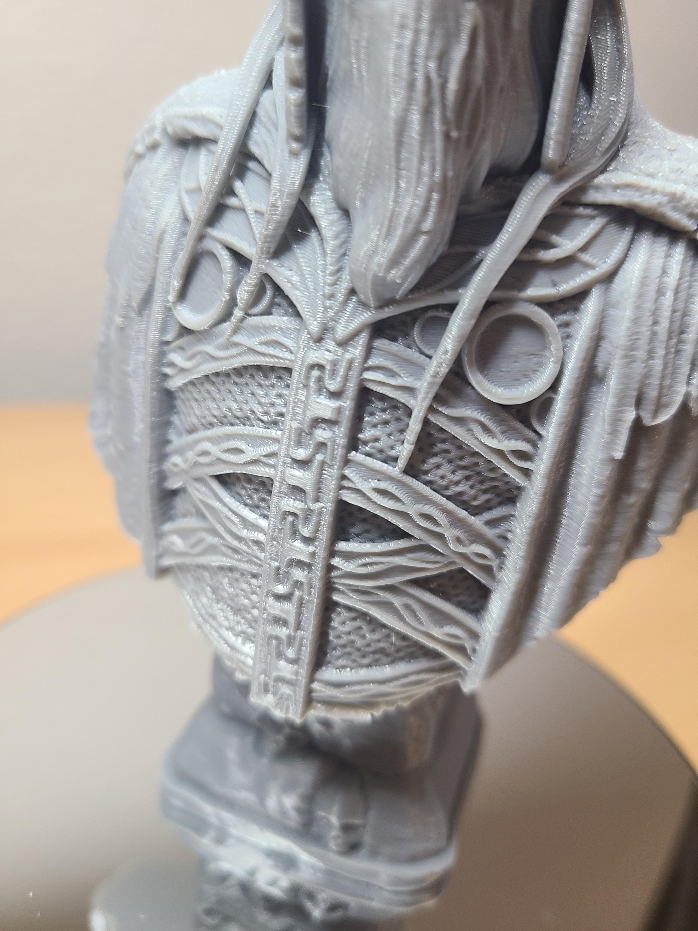 King of the Dead Bust – Haunting Lord of the Rings Collectible