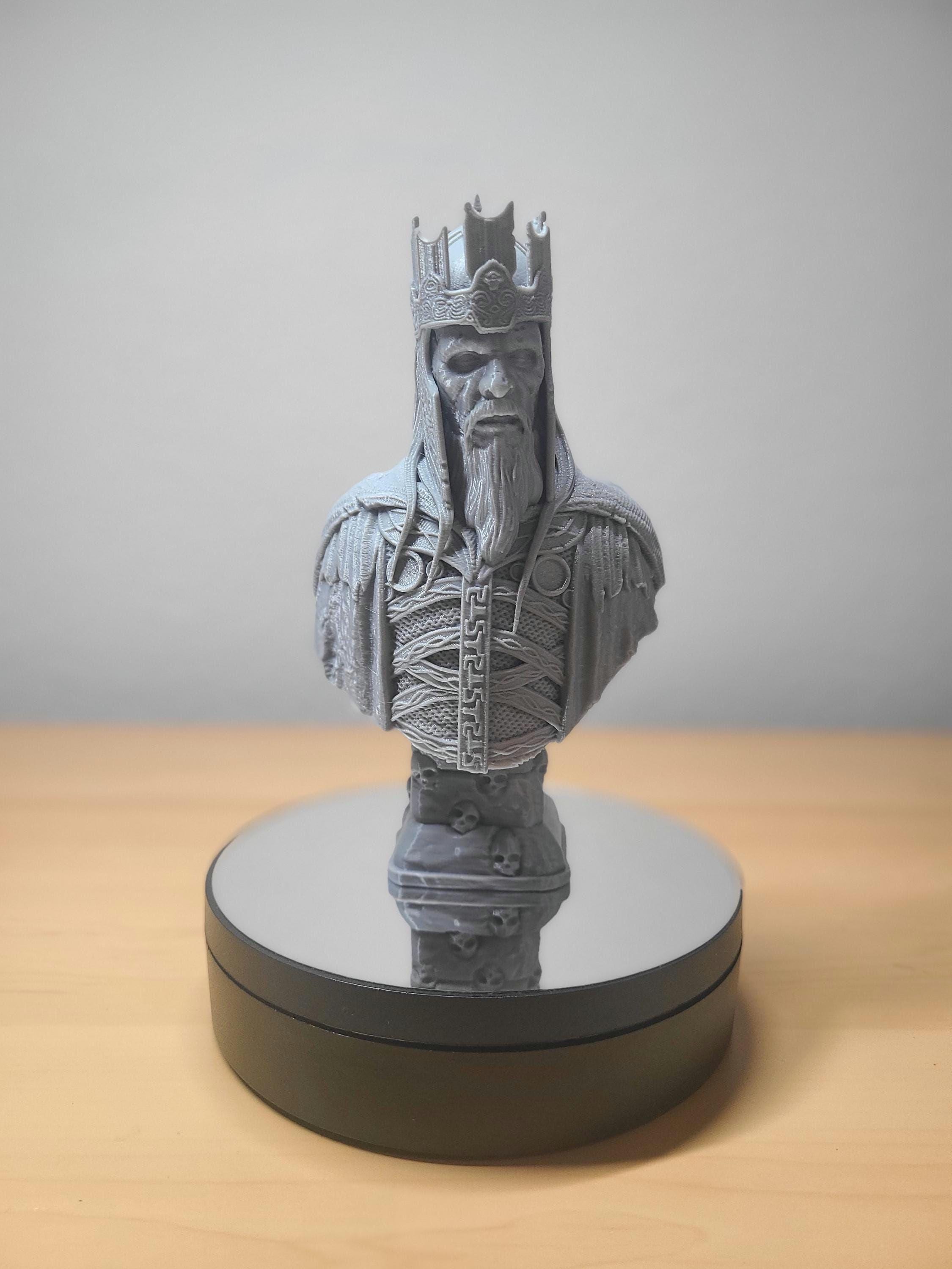 King of the Dead Bust – Haunting Lord of the Rings Collectible
