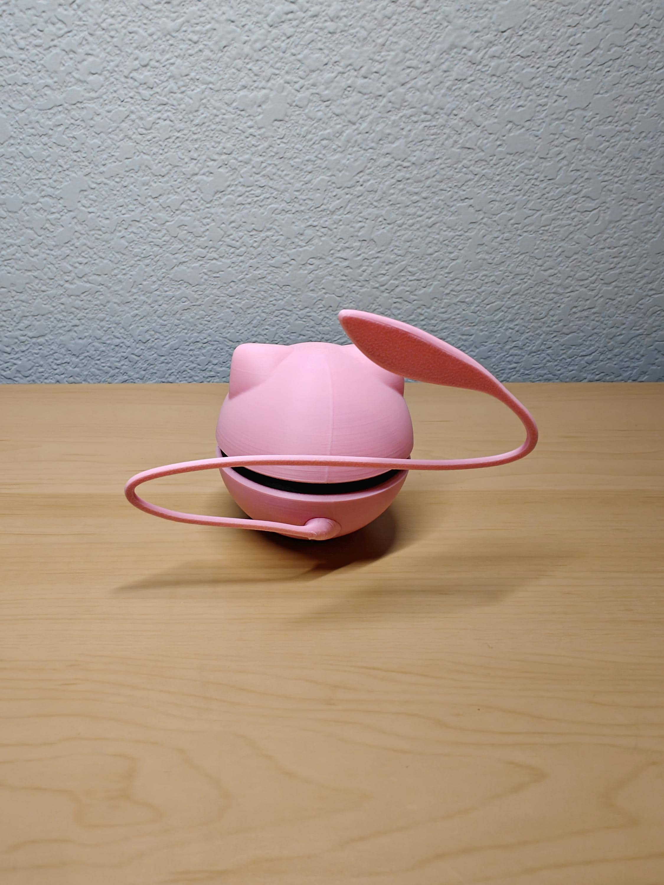 Mew Ball – Pokémon-Inspired Poké Ball