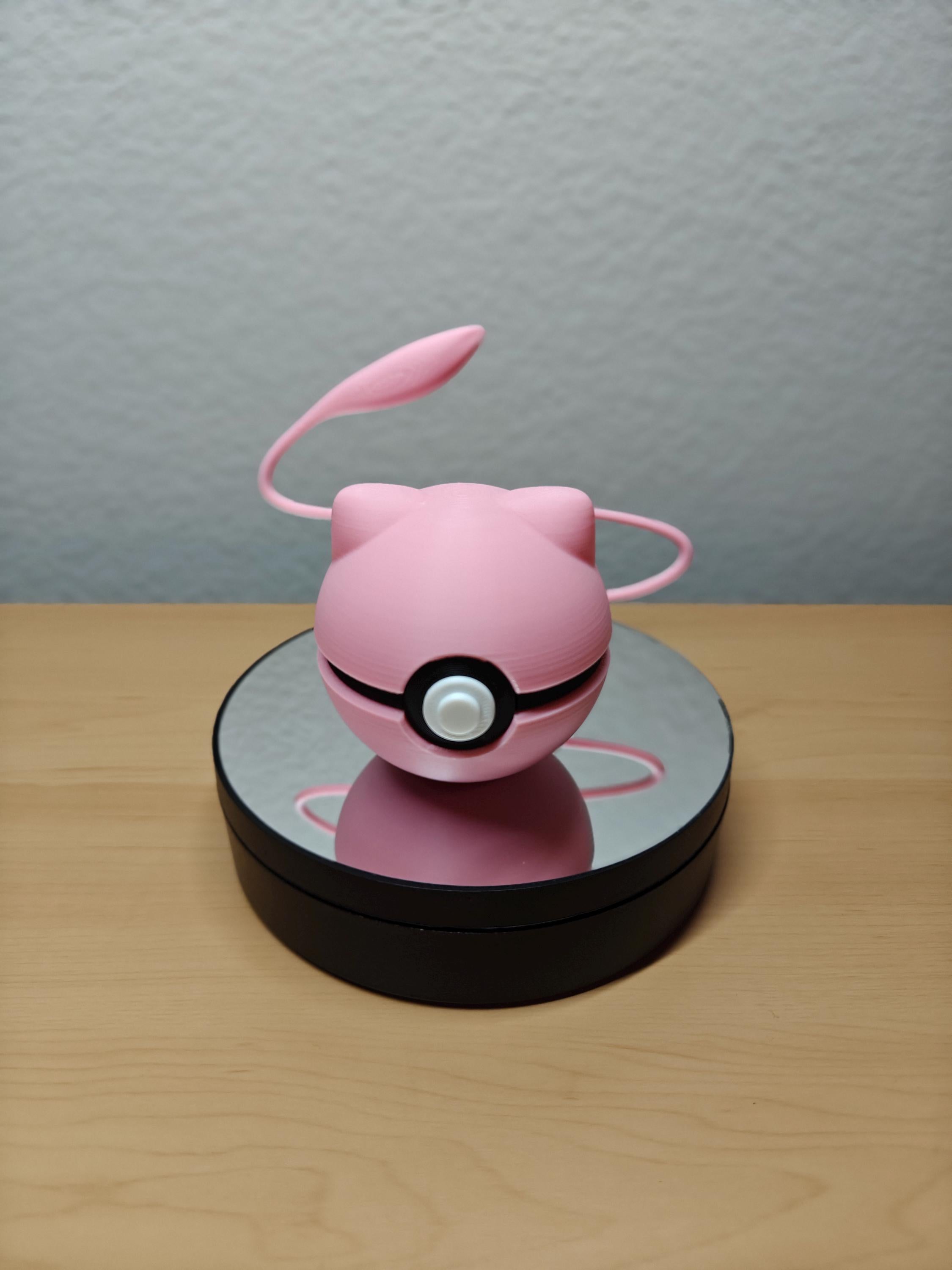 Mew Ball – Pokémon-Inspired Poké Ball