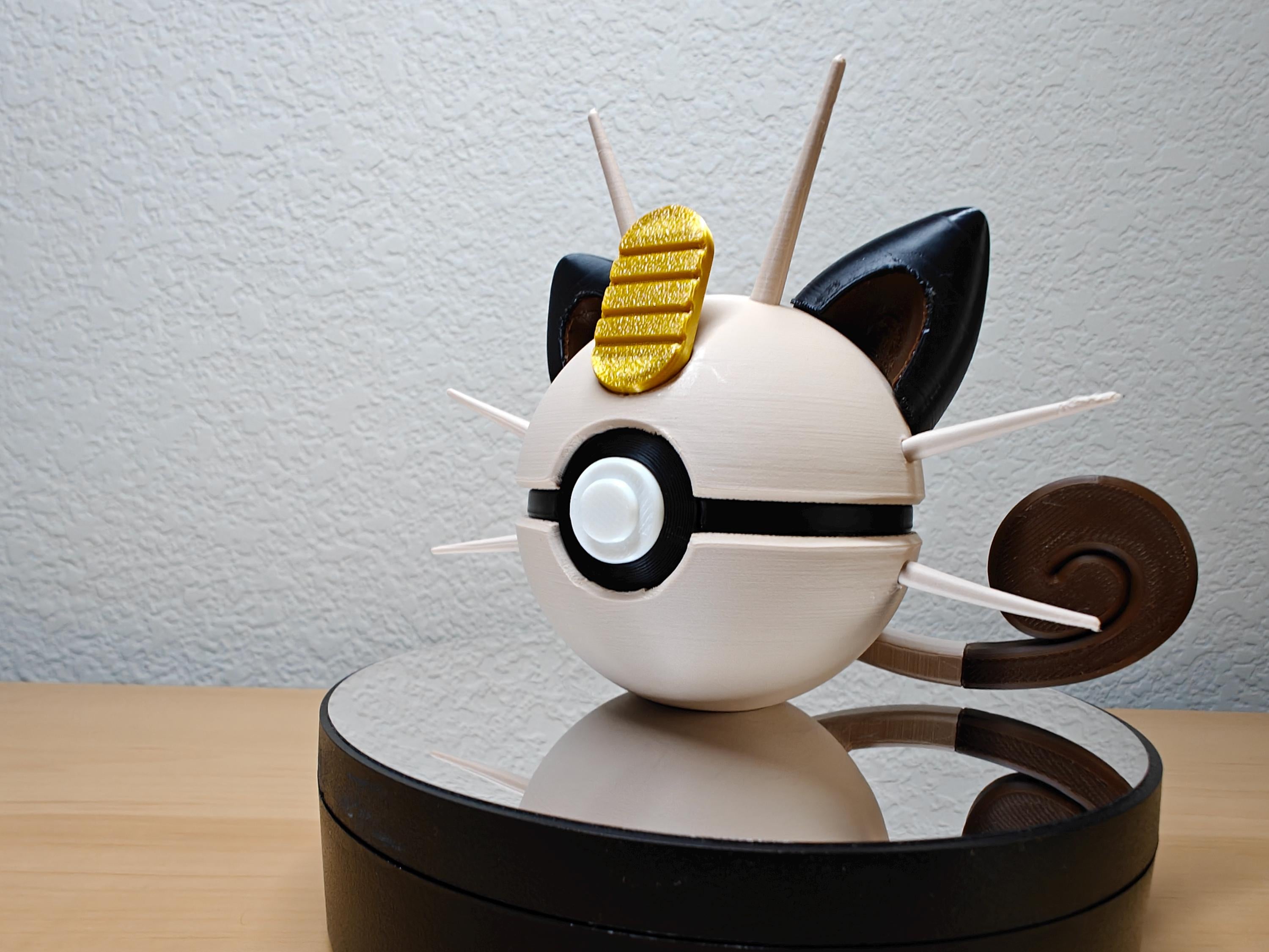 Meowth Ball – Pokémon-Inspired Poké Ball