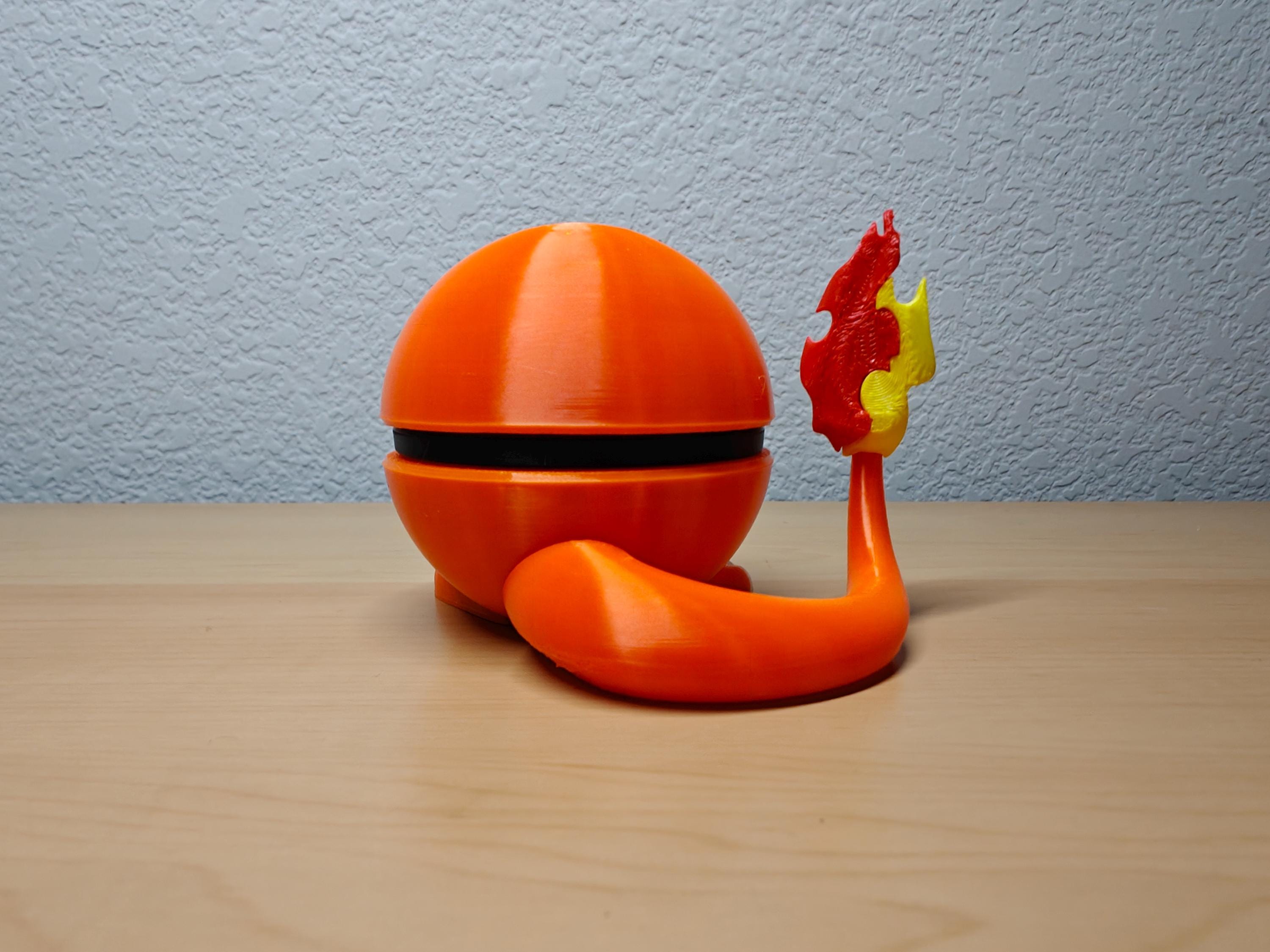 Charmander Ball – Pokémon-Inspired Poké Ball