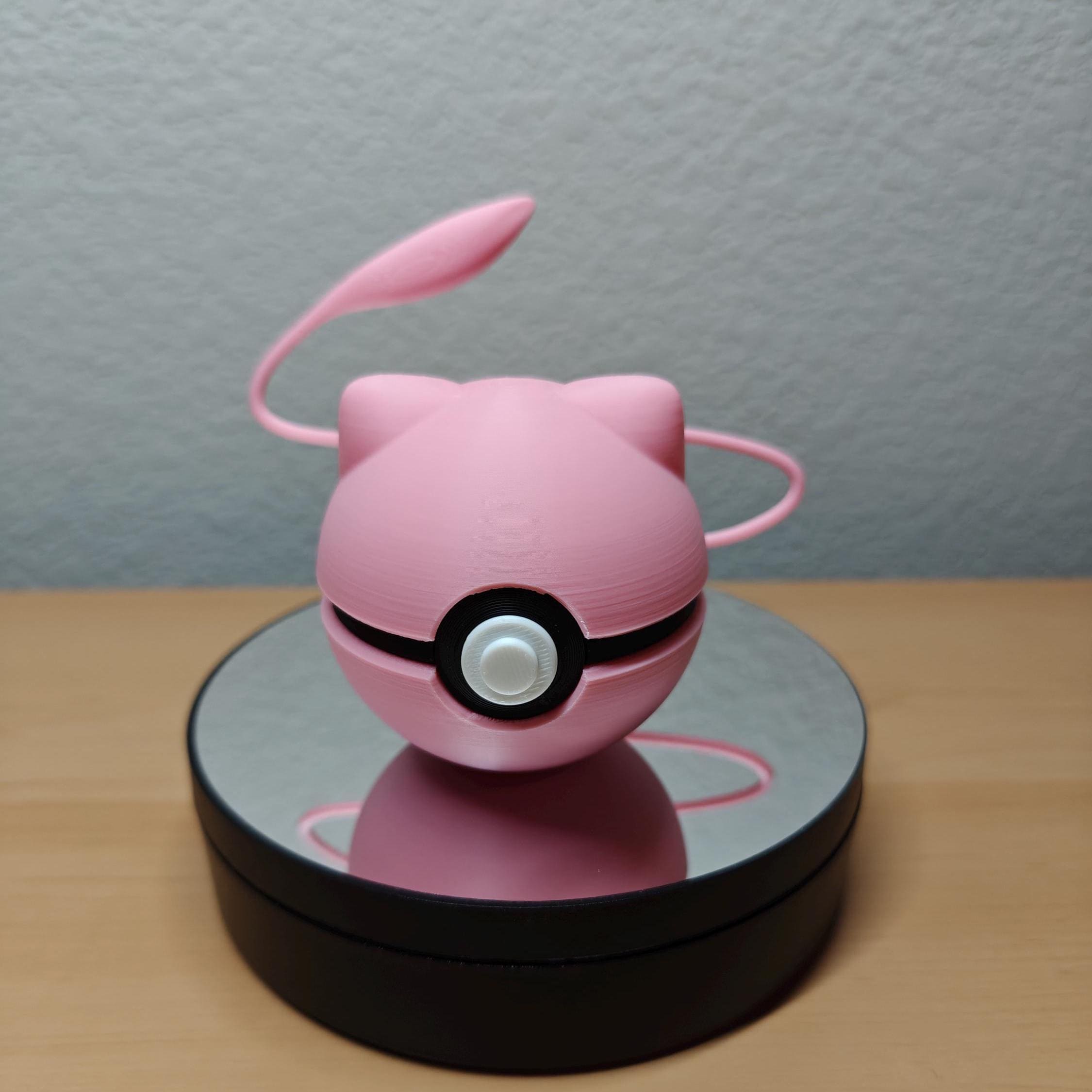 Mew Ball – Pokémon-Inspired Poké Ball