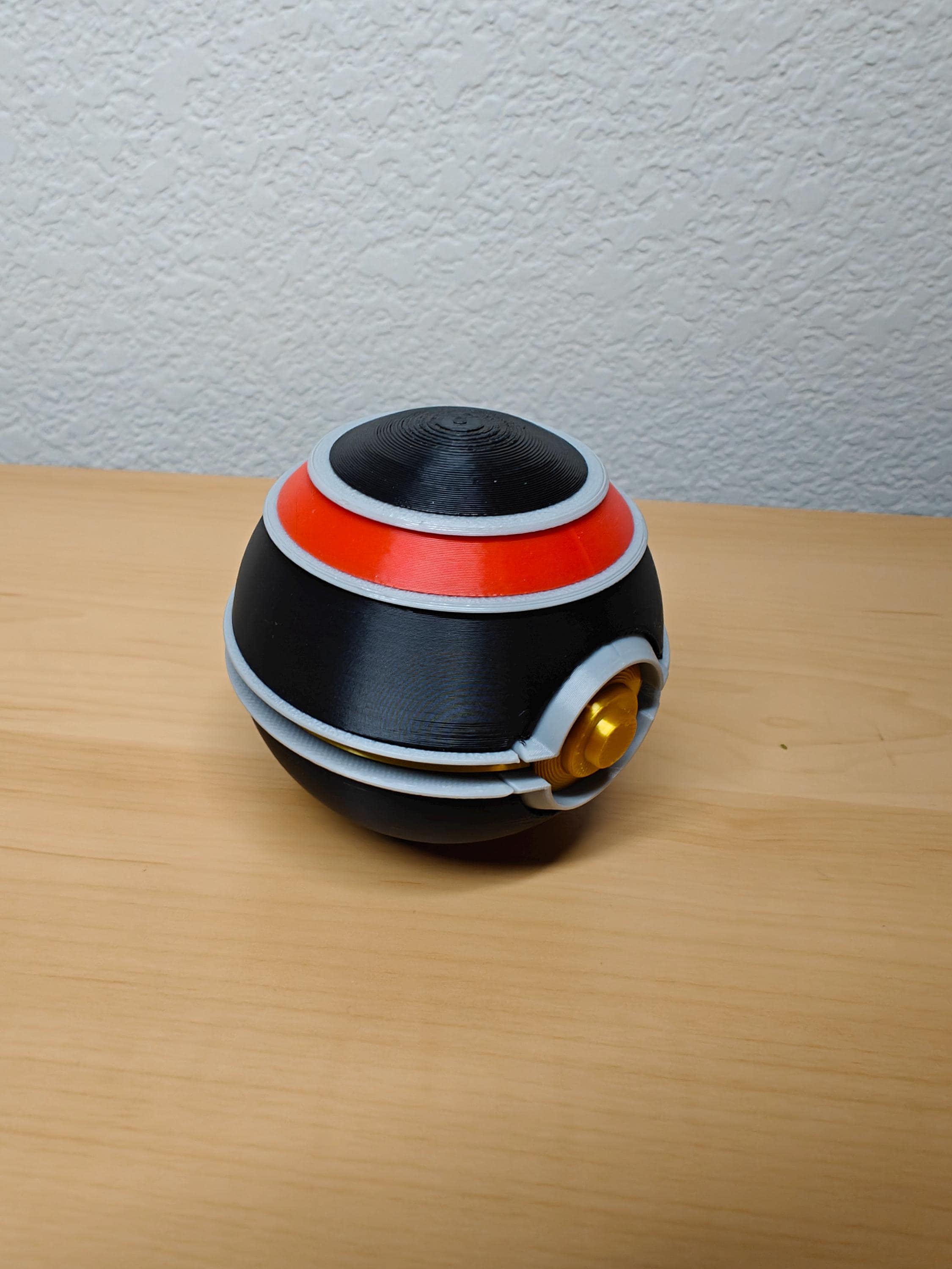 Luxury Ball – Premium Pokémon-Inspired Collectible