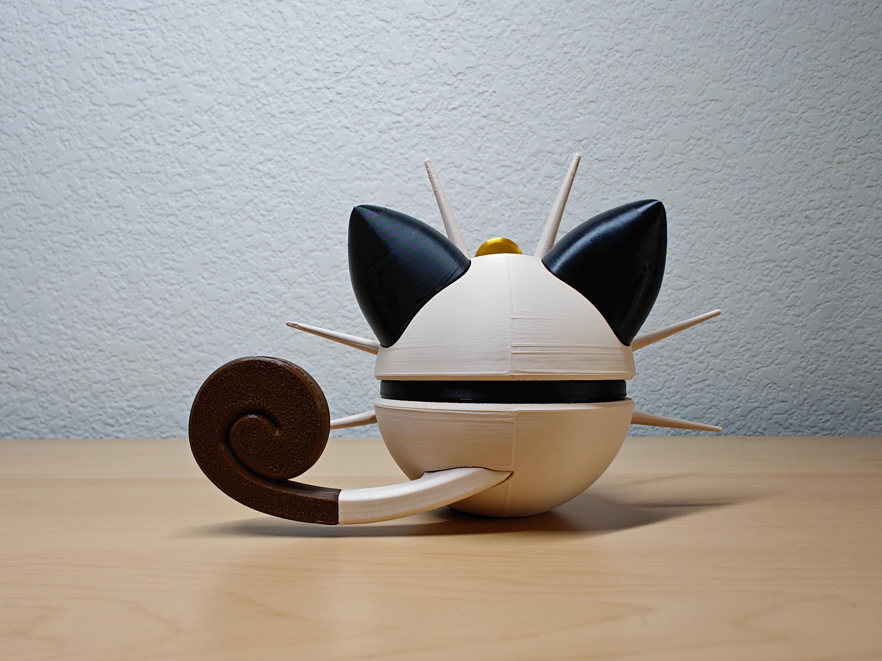 Meowth Ball – Pokémon-Inspired Poké Ball