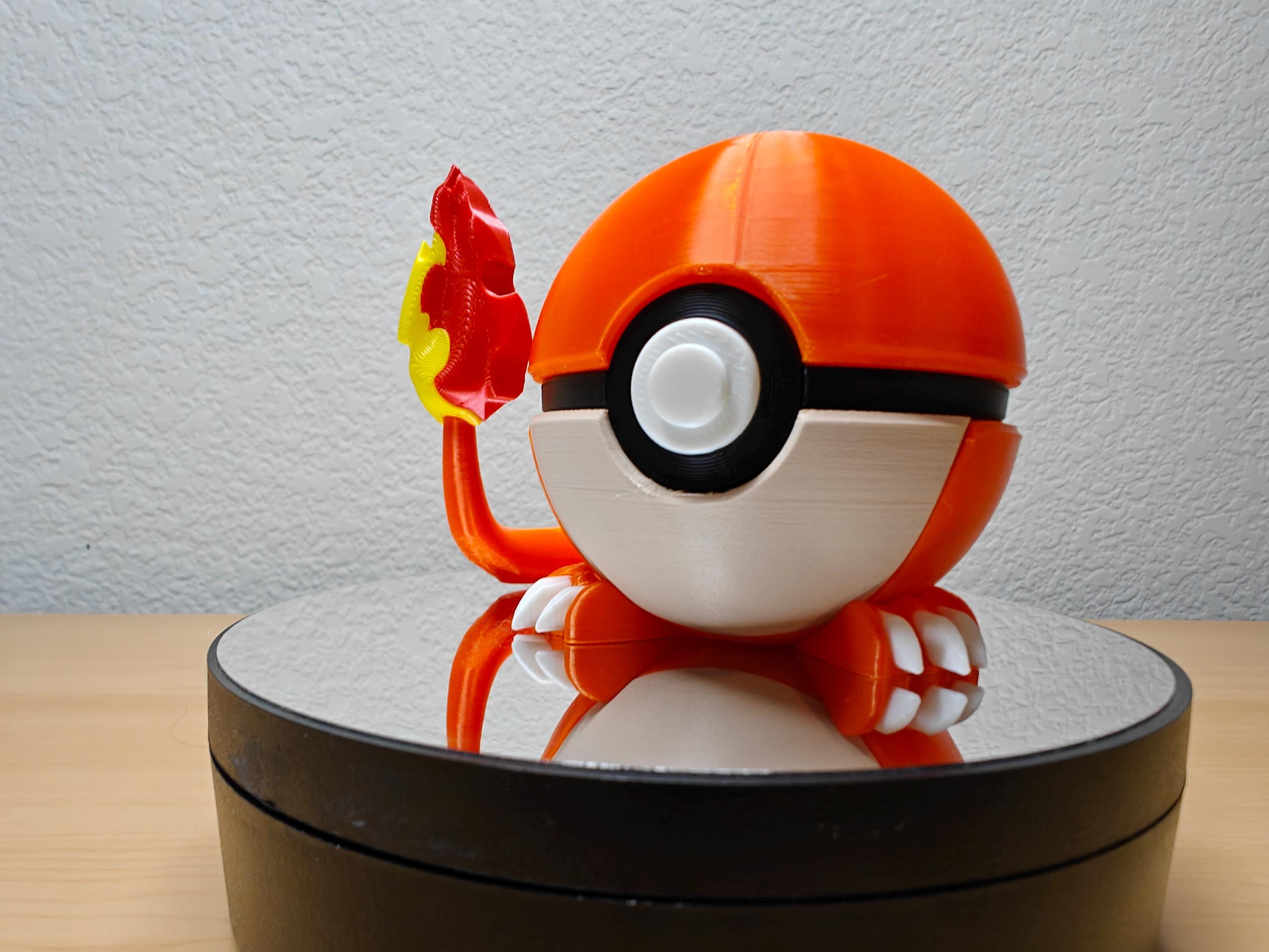 Charmander Ball – Pokémon-Inspired Poké Ball
