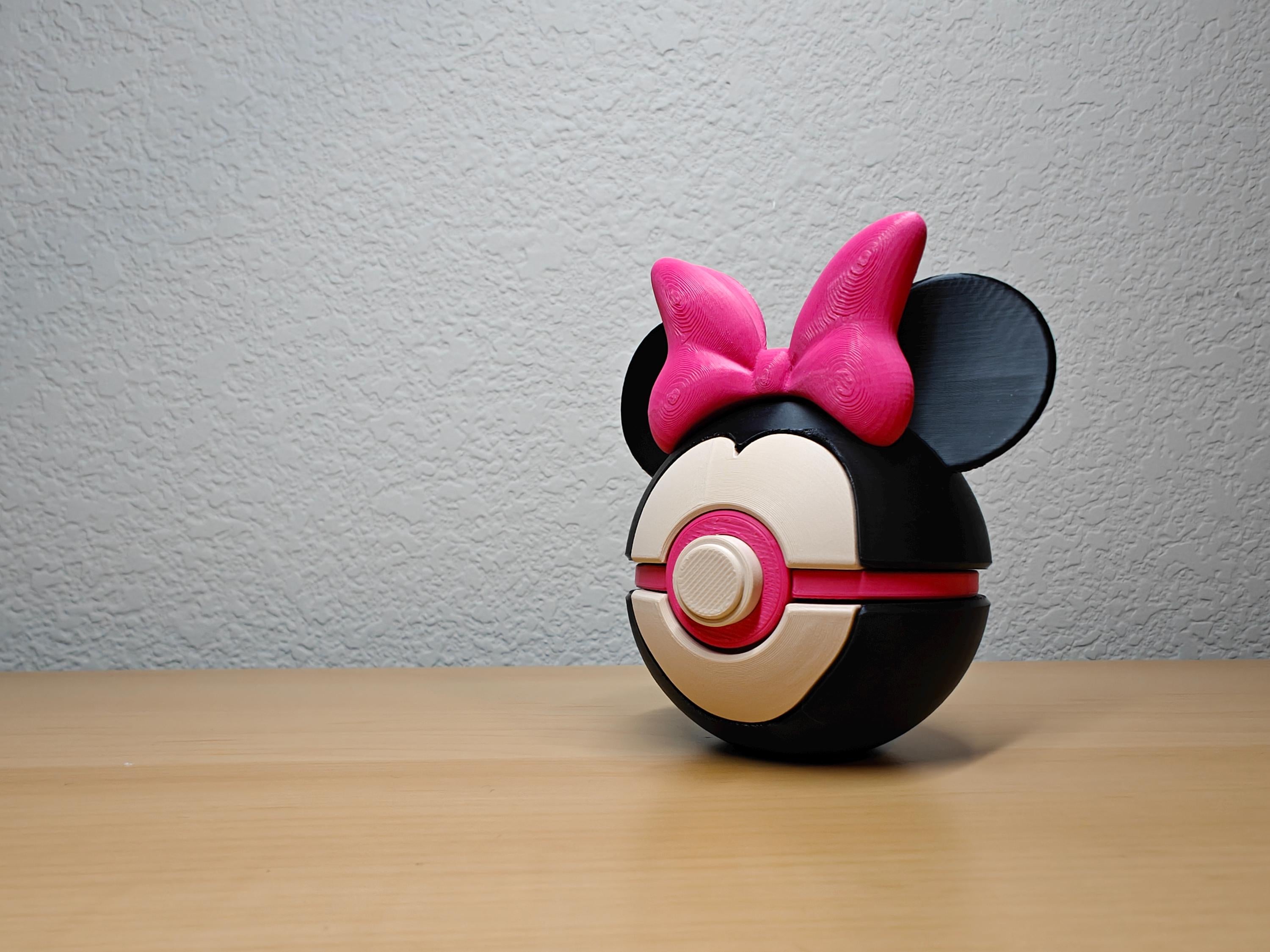 Minnie Mouse Poké Ball – Disney Pokémon Inspired Crossover