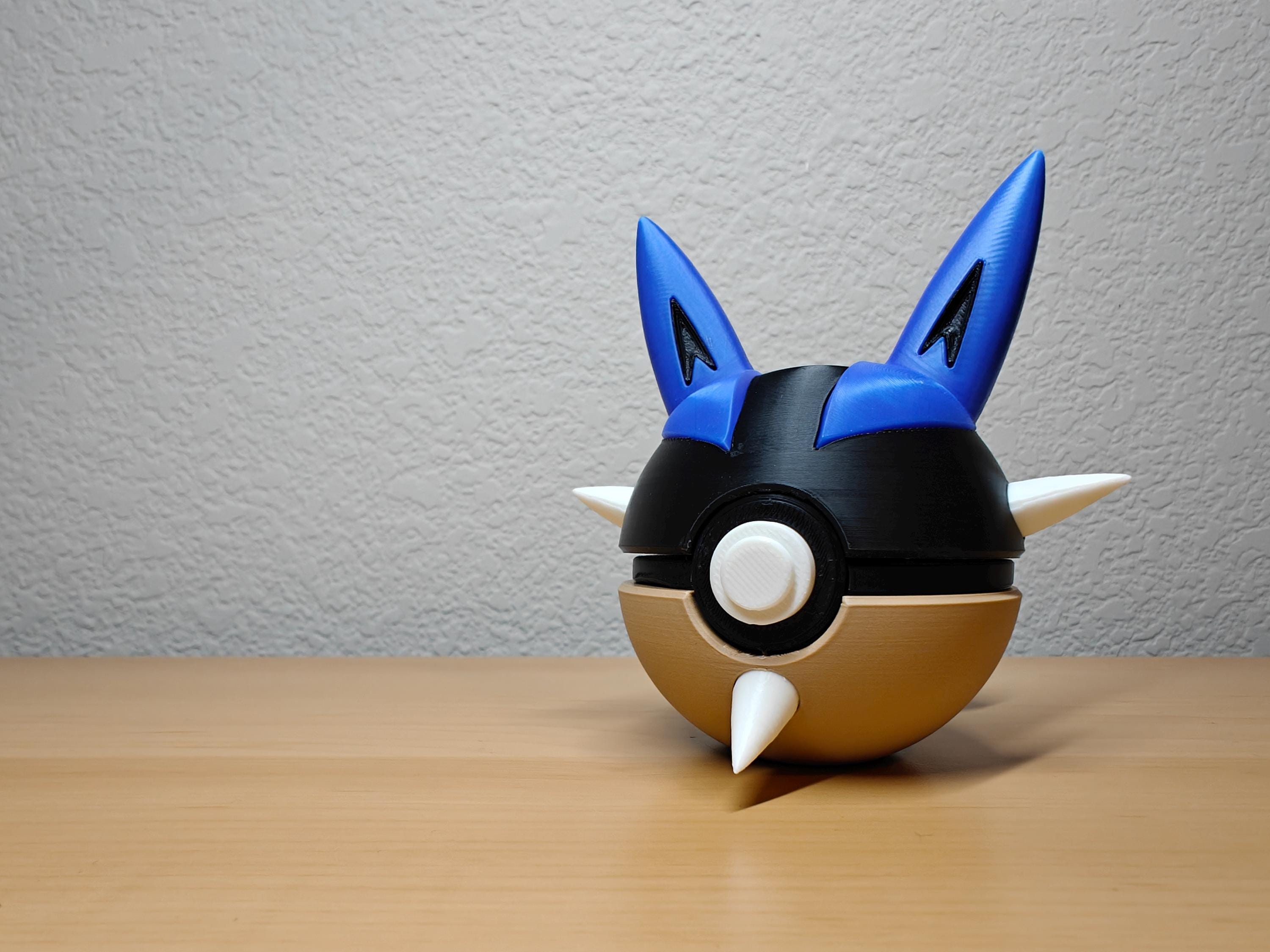 Lucario Poké Ball – Pokémon Inspired Collectible