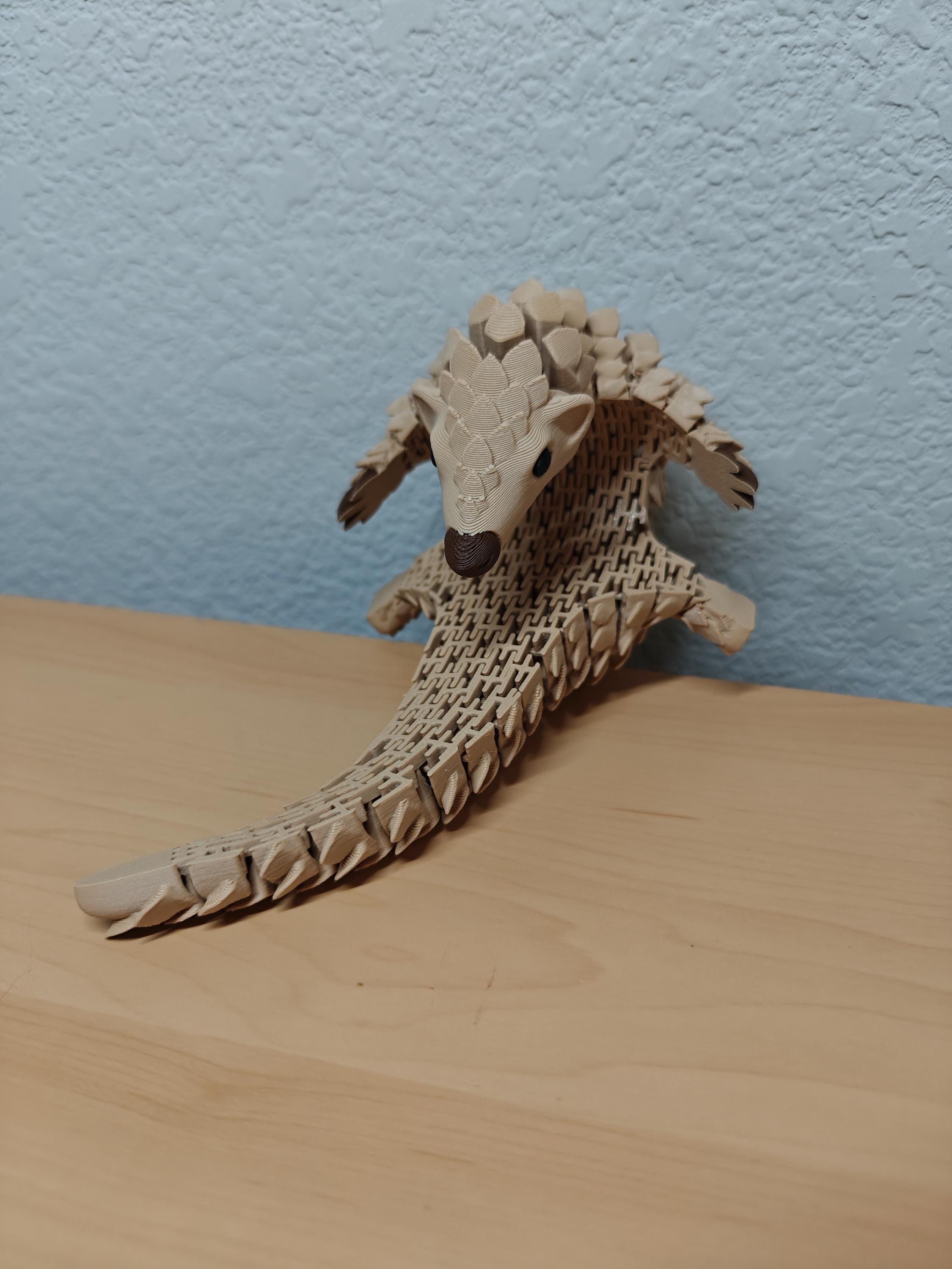 Articulated Pangolin – Flexible Animal Model