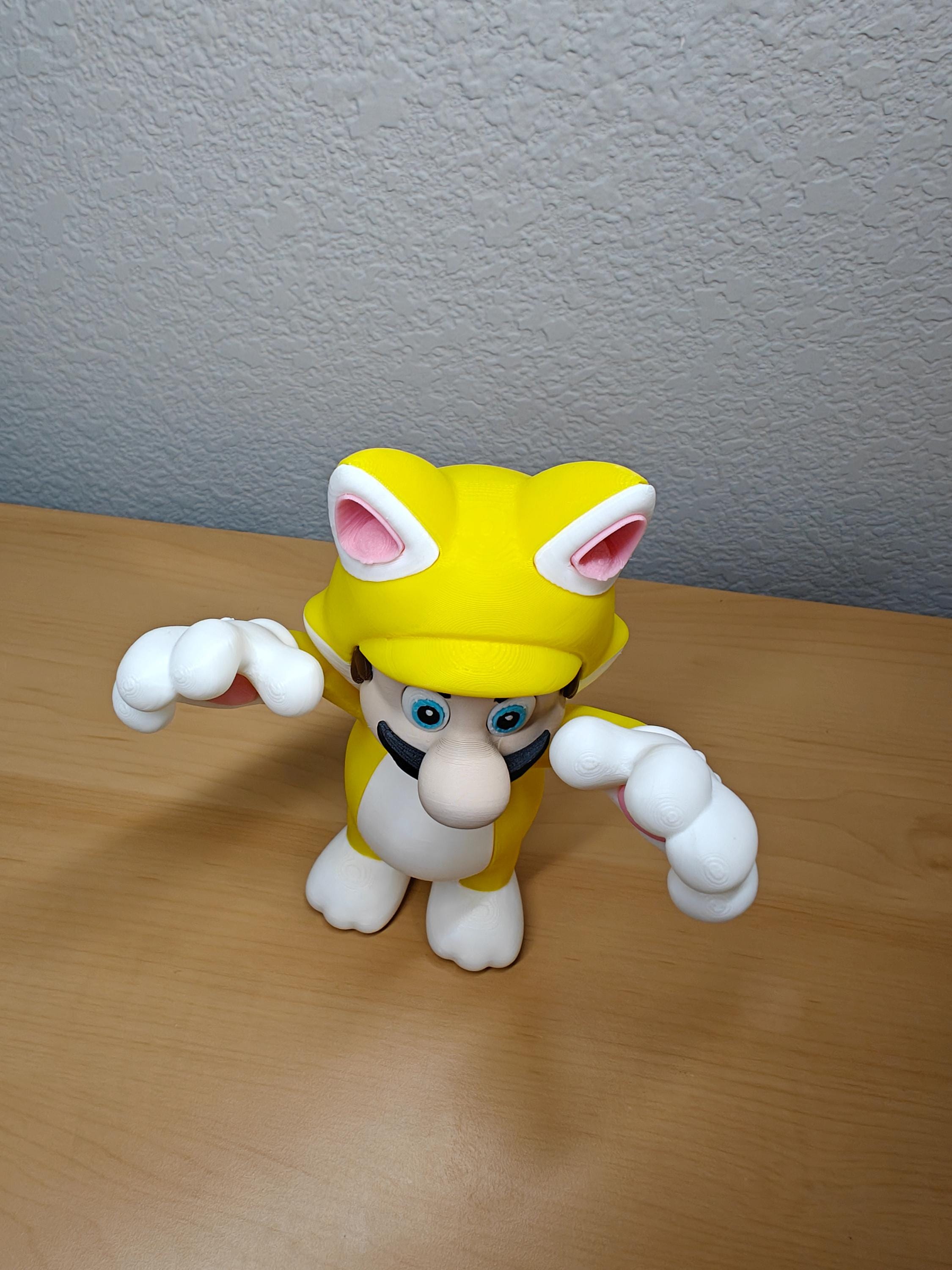 Cat Mario Figure – Super Mario Inspired Collectible