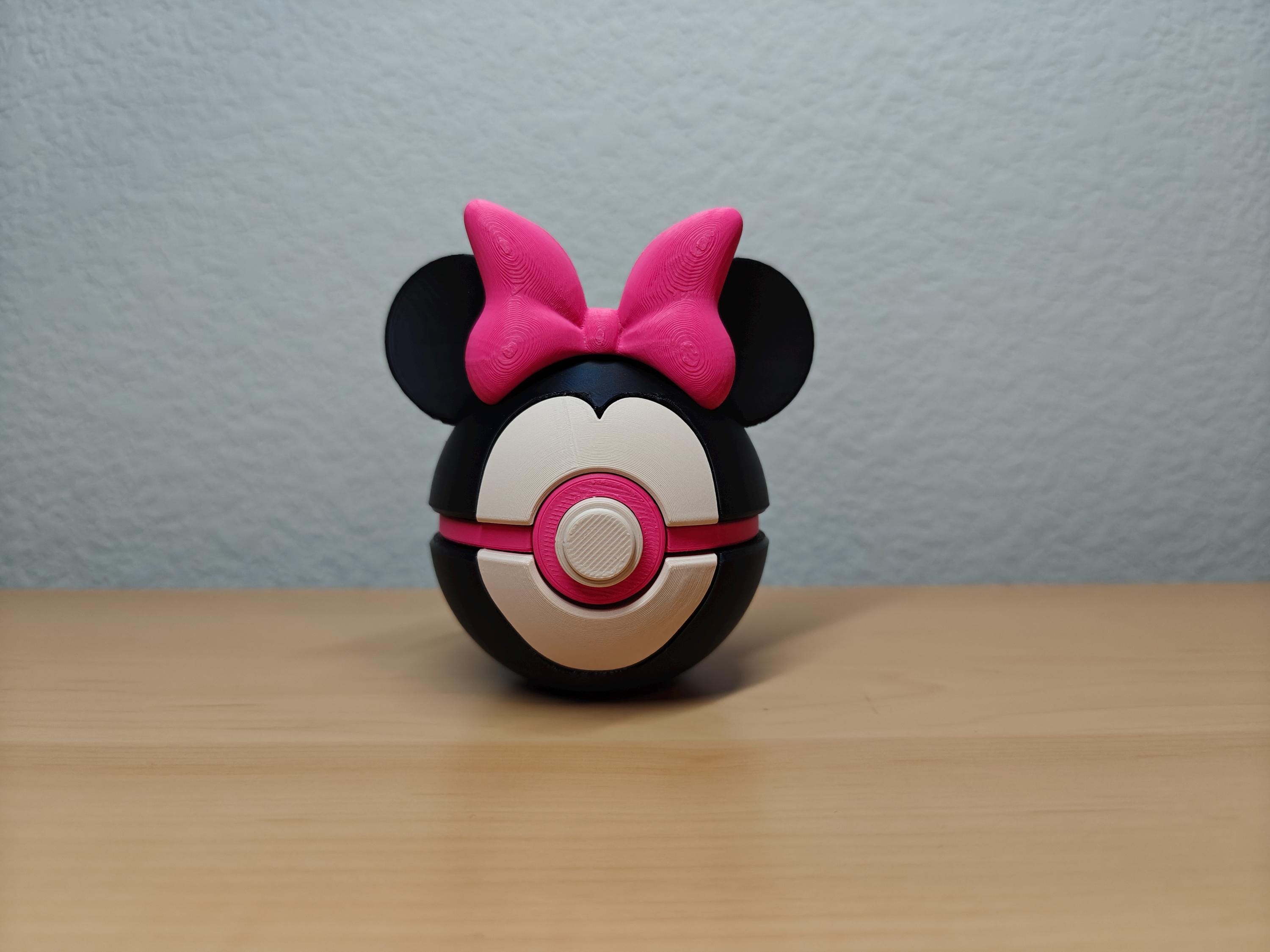 Minnie Mouse Poké Ball – Disney Pokémon Inspired Crossover