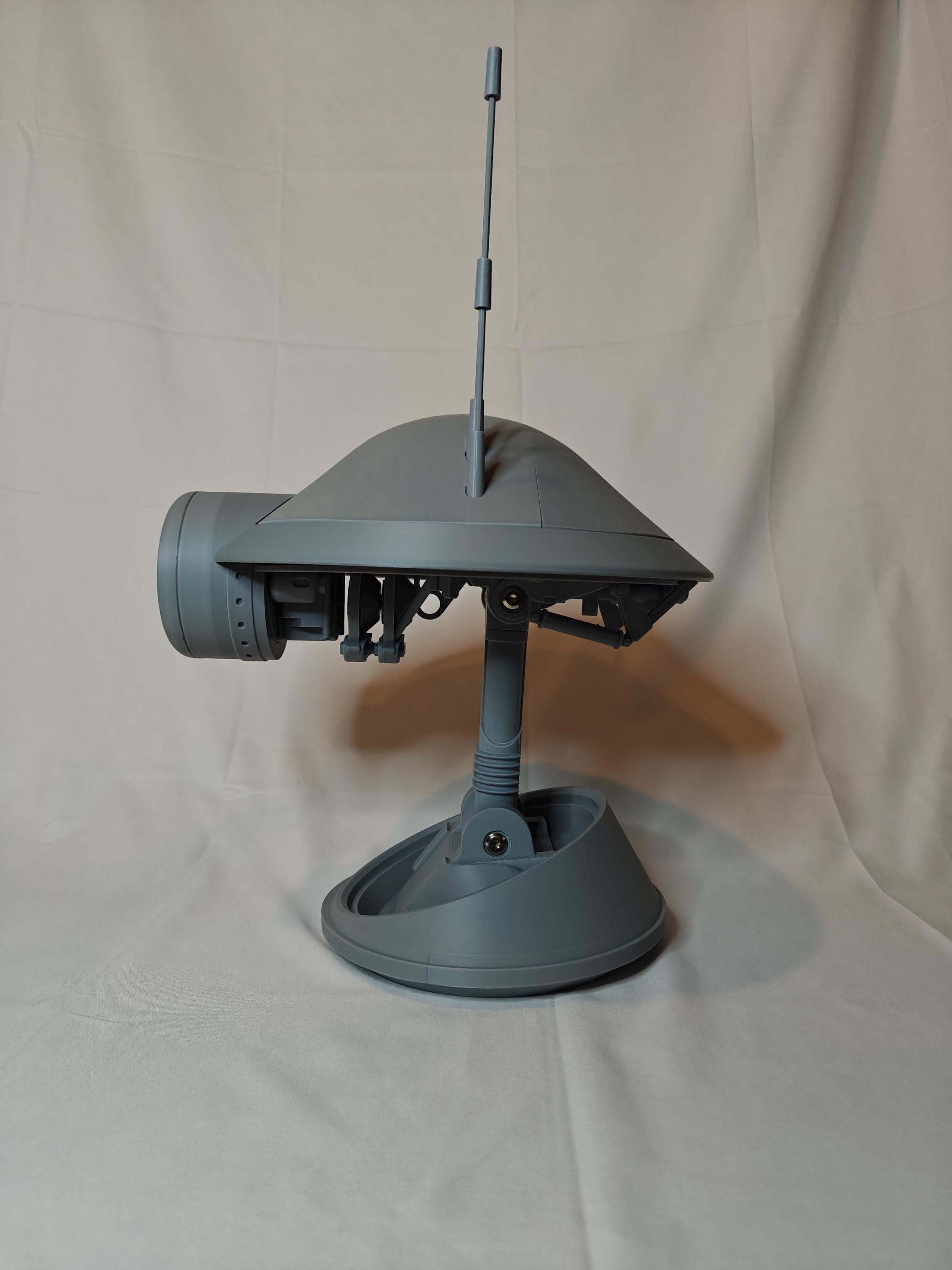 Pit Droid Head with Display Stand – Life-Size Star Wars Collectible