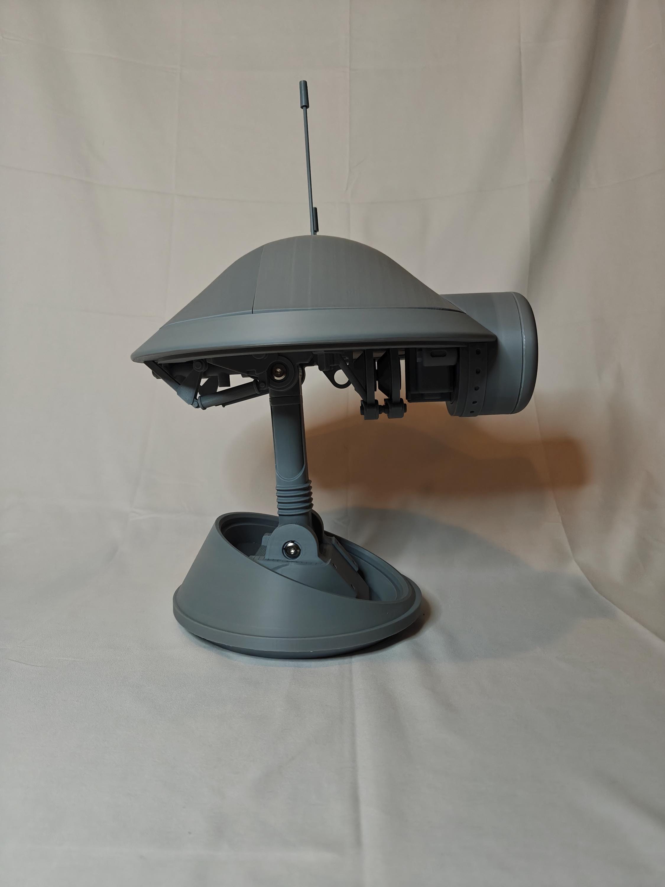 Pit Droid Head with Display Stand – Life-Size Star Wars Collectible