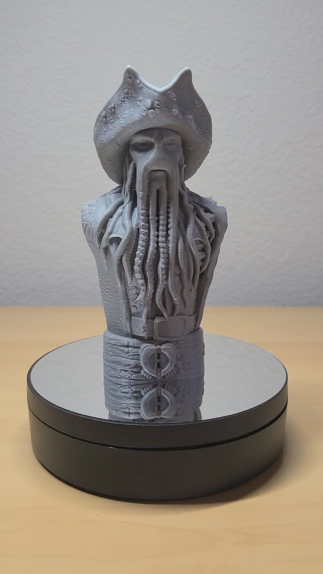 Davy Jones Bust – Pirates of the Caribbean Collectible